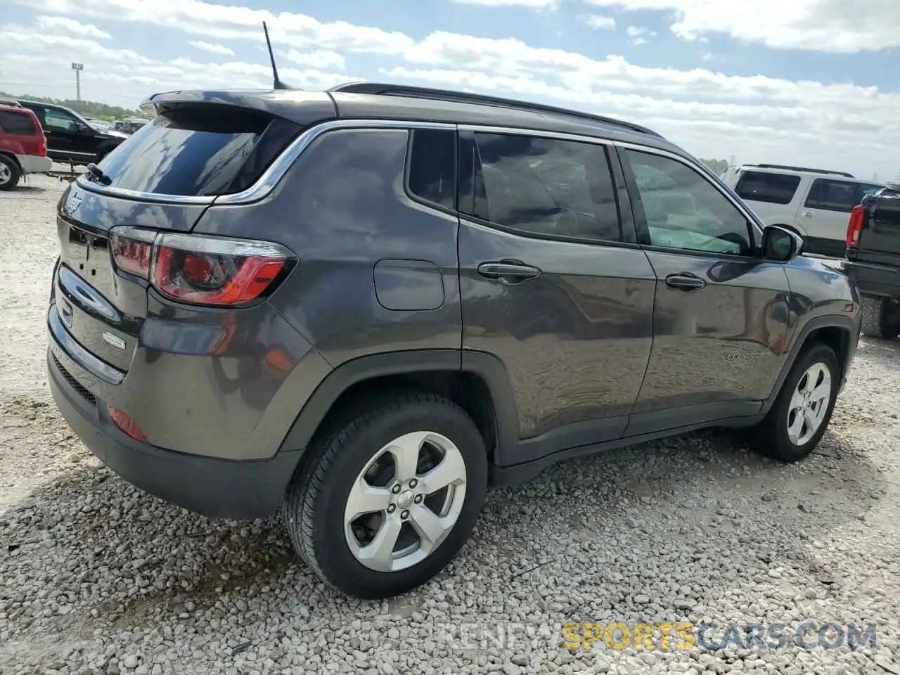 3 Photograph of a damaged car 3C4NJDBB2KT704117 JEEP COMPASS 2019