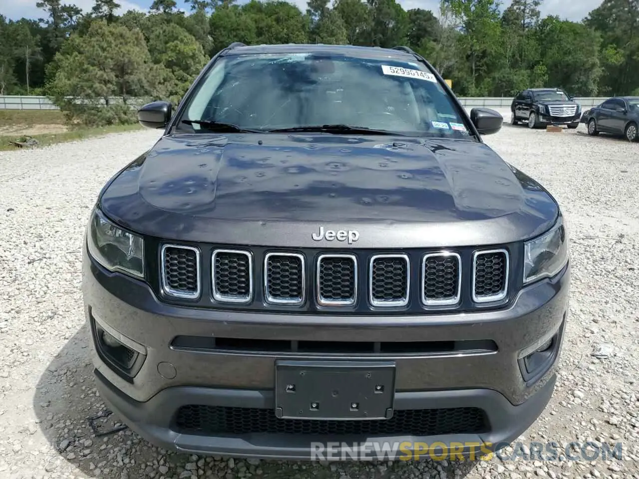 5 Photograph of a damaged car 3C4NJDBB2KT704117 JEEP COMPASS 2019