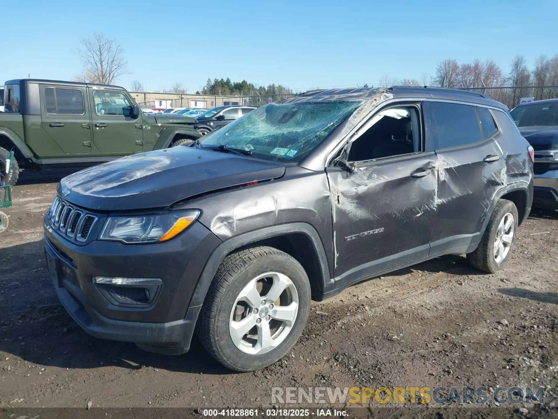 2 Photograph of a damaged car 3C4NJDBB2KT760879 JEEP COMPASS 2019