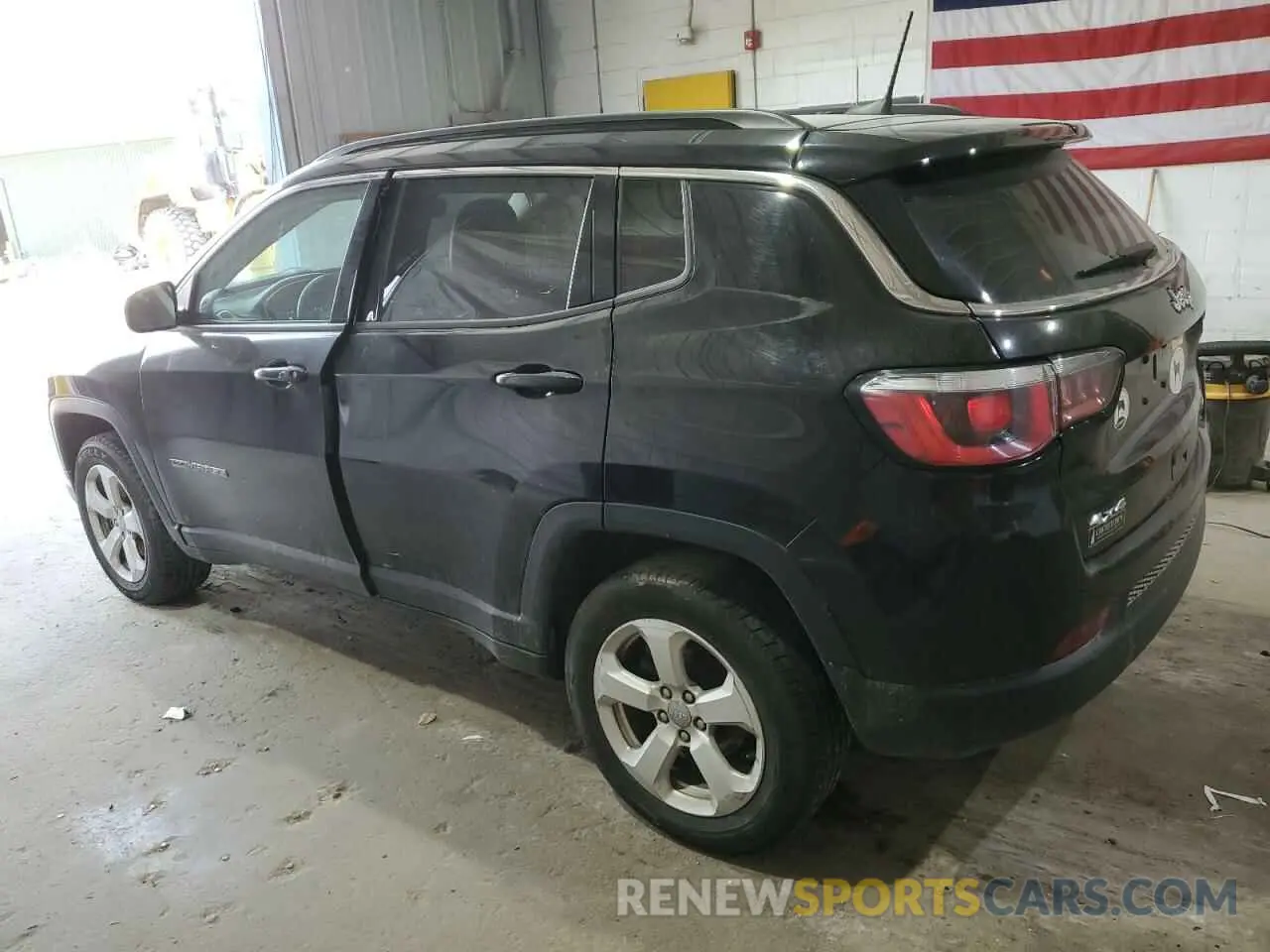 2 Photograph of a damaged car 3C4NJDBB2KT786690 JEEP COMPASS 2019