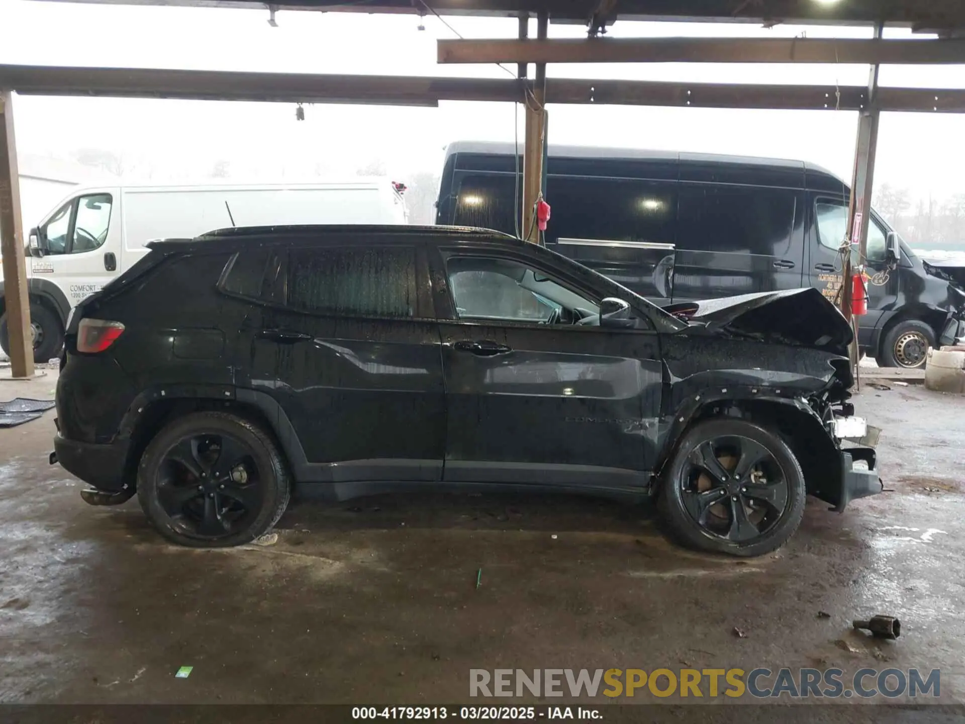 14 Photograph of a damaged car 3C4NJDBB2KT839193 JEEP COMPASS 2019