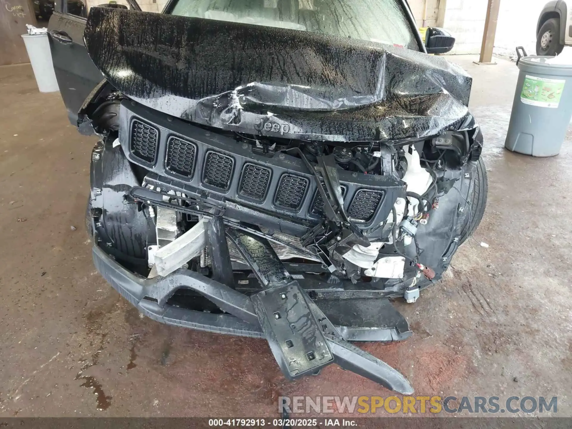 6 Photograph of a damaged car 3C4NJDBB2KT839193 JEEP COMPASS 2019