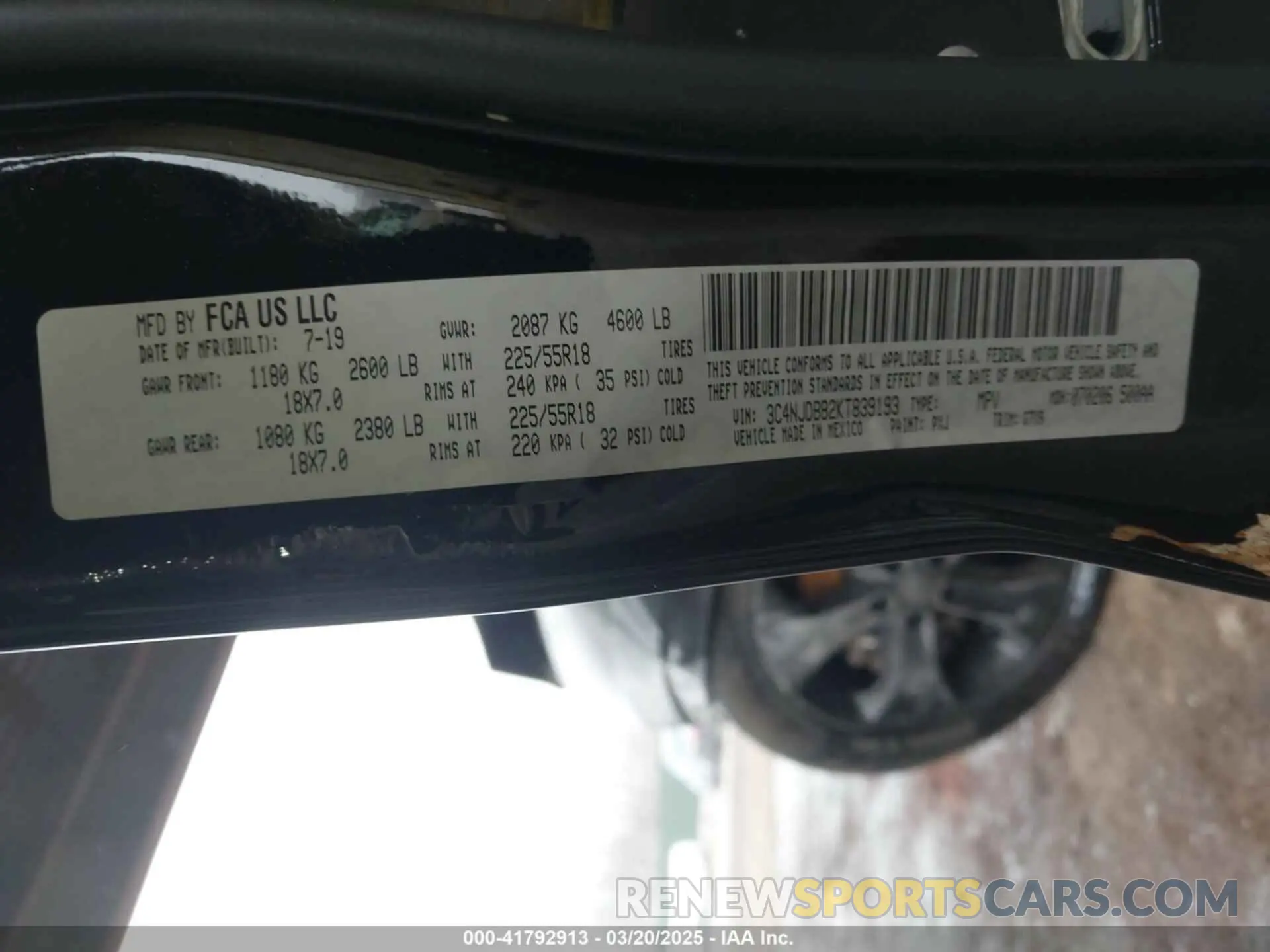 9 Photograph of a damaged car 3C4NJDBB2KT839193 JEEP COMPASS 2019