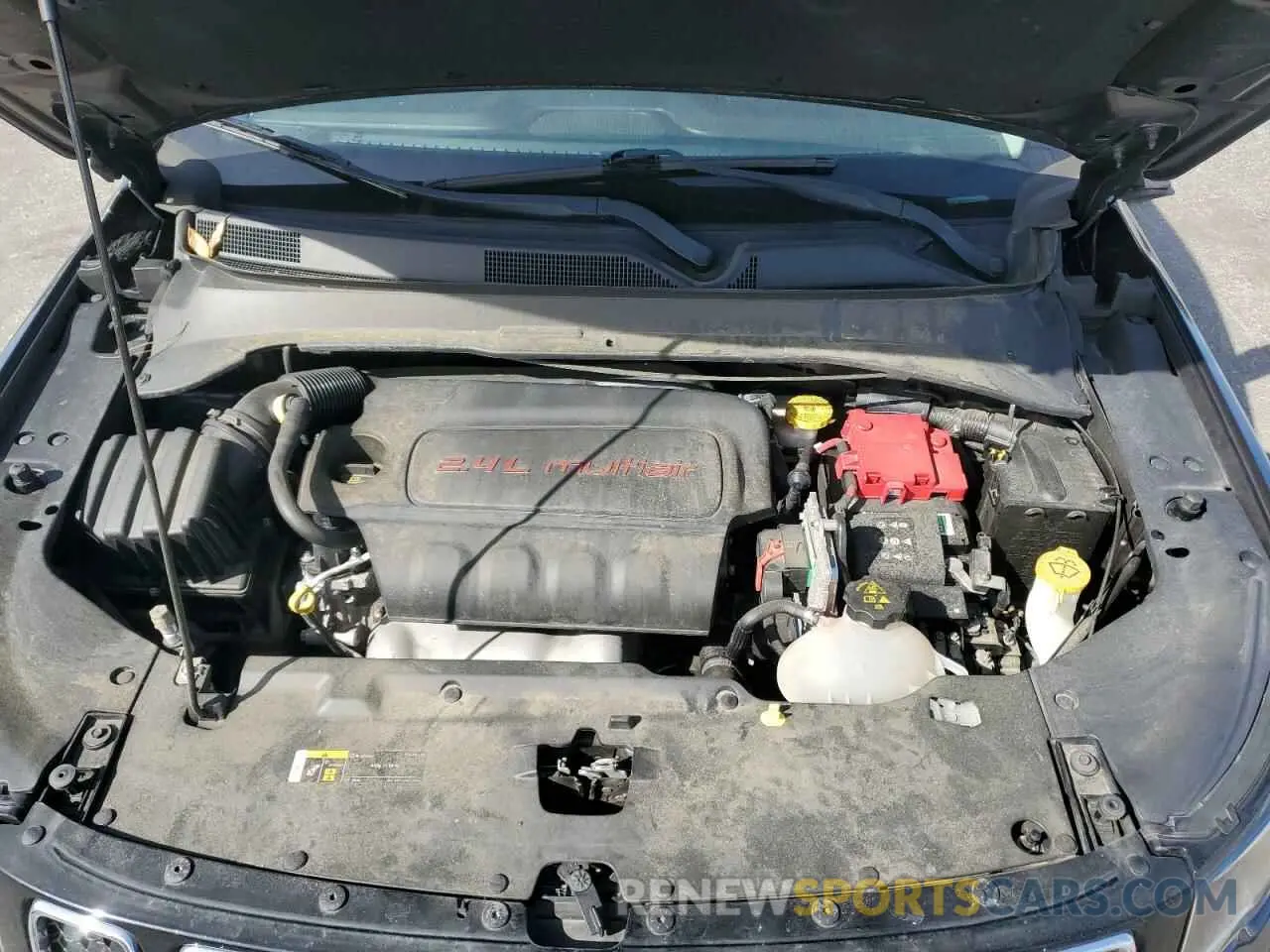 14 Photograph of a damaged car 3C4NJDBB3KT601272 JEEP COMPASS 2019