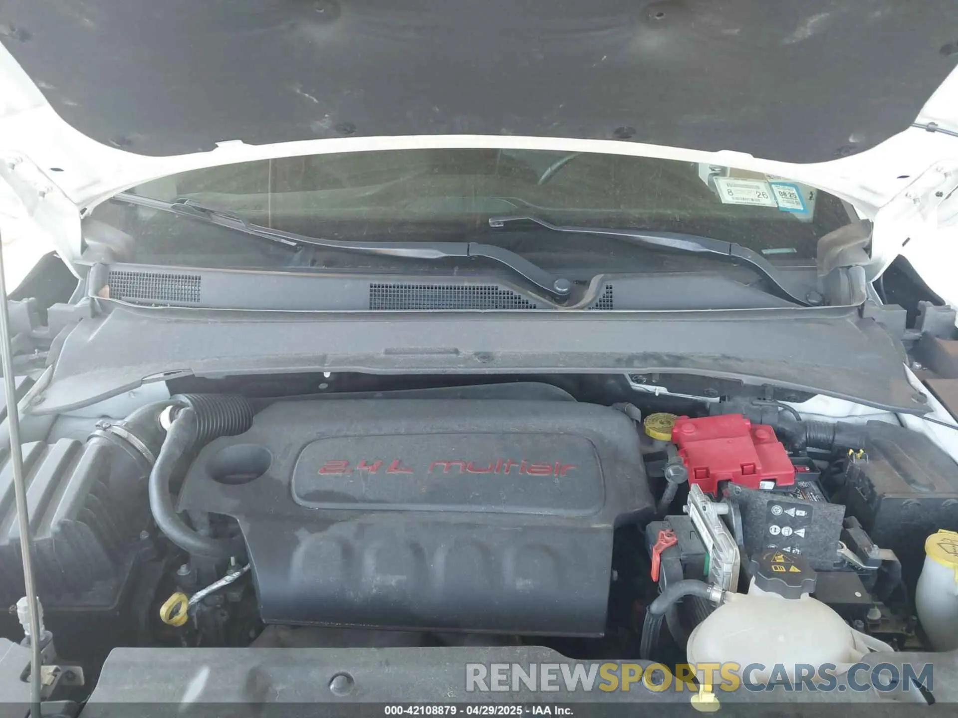 10 Photograph of a damaged car 3C4NJDBB3KT654263 JEEP COMPASS 2019