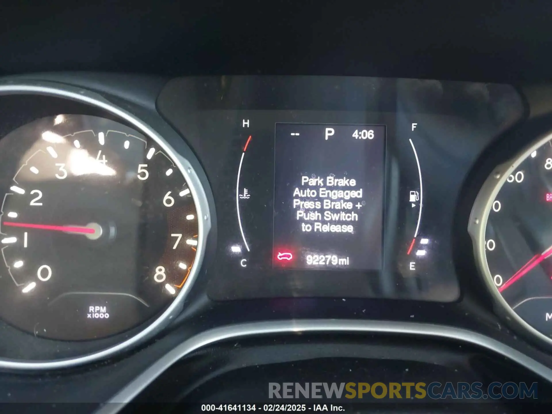 7 Photograph of a damaged car 3C4NJDBB3KT806932 JEEP COMPASS 2019