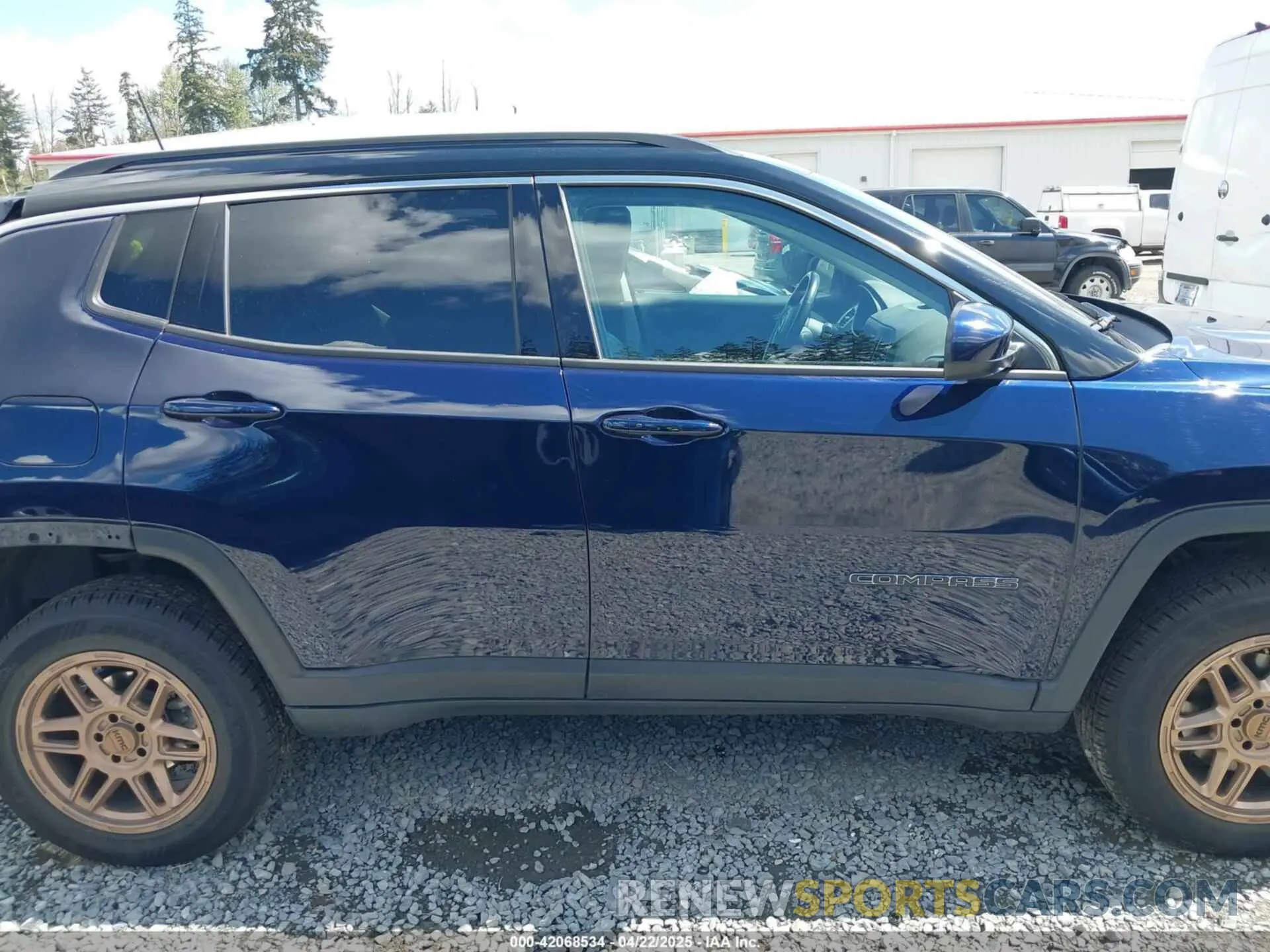 14 Фотография поврежденного автомобиля 3C4NJDBB3KT846931 JEEP COMPASS 2019