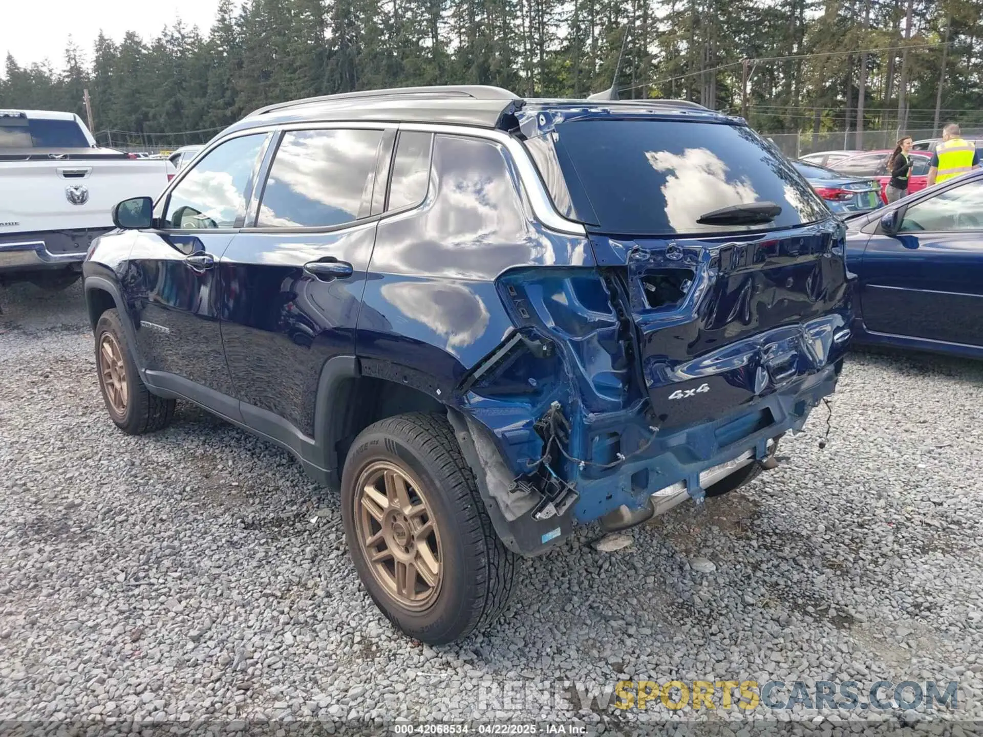 3 Фотография поврежденного автомобиля 3C4NJDBB3KT846931 JEEP COMPASS 2019