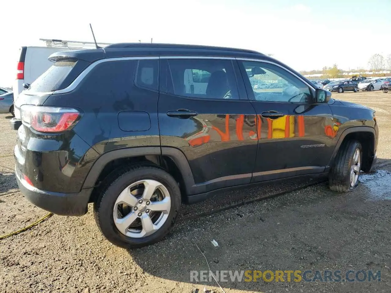 3 Фотография поврежденного автомобиля 3C4NJDBB4KT768319 JEEP COMPASS 2019