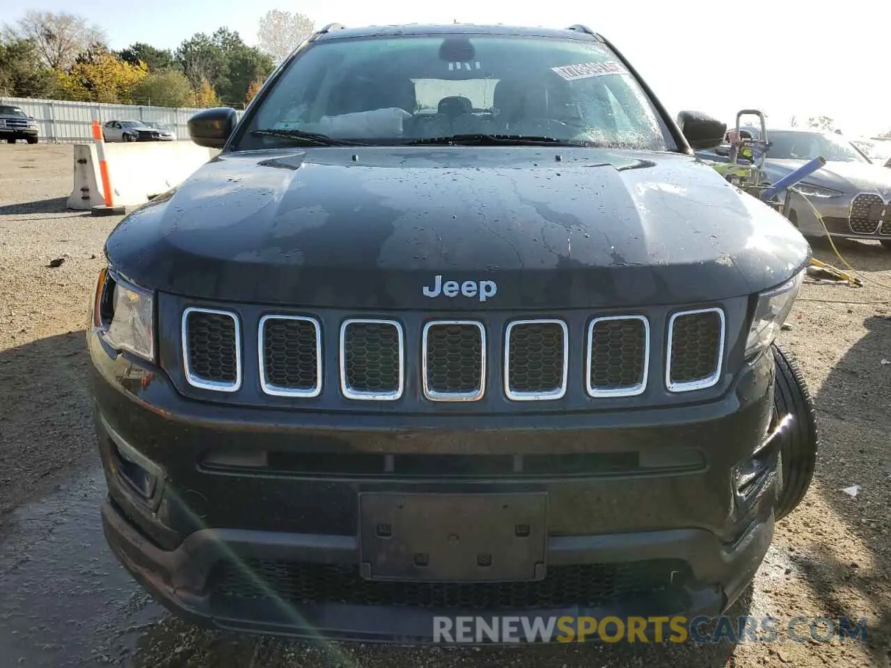 5 Фотография поврежденного автомобиля 3C4NJDBB4KT768319 JEEP COMPASS 2019