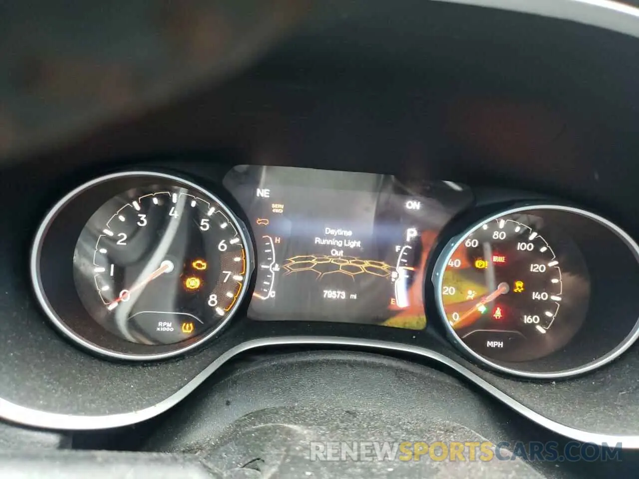 9 Фотография поврежденного автомобиля 3C4NJDBB5KT593286 JEEP COMPASS 2019