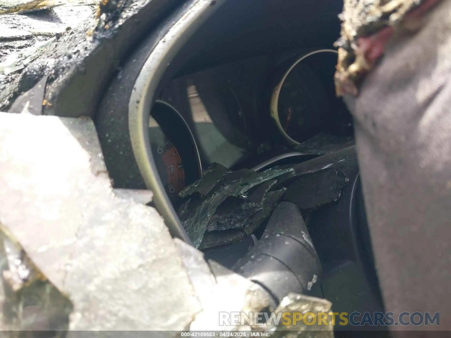 7 Фотография поврежденного автомобиля 3C4NJDBB5KT660906 JEEP COMPASS 2019