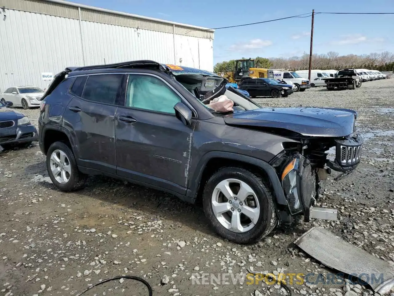 4 Photograph of a damaged car 3C4NJDBB5KT675311 JEEP COMPASS 2019