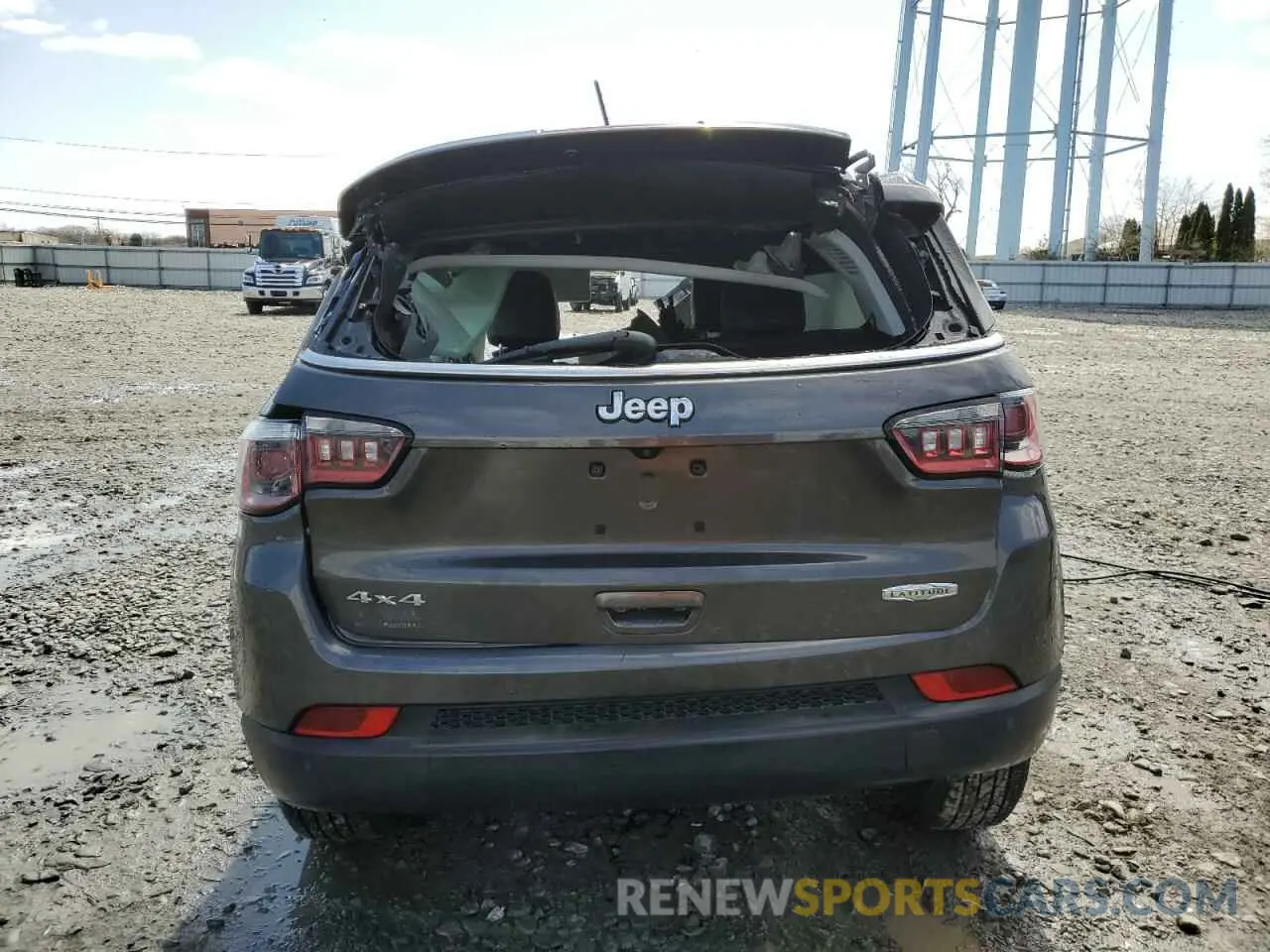 6 Photograph of a damaged car 3C4NJDBB5KT675311 JEEP COMPASS 2019