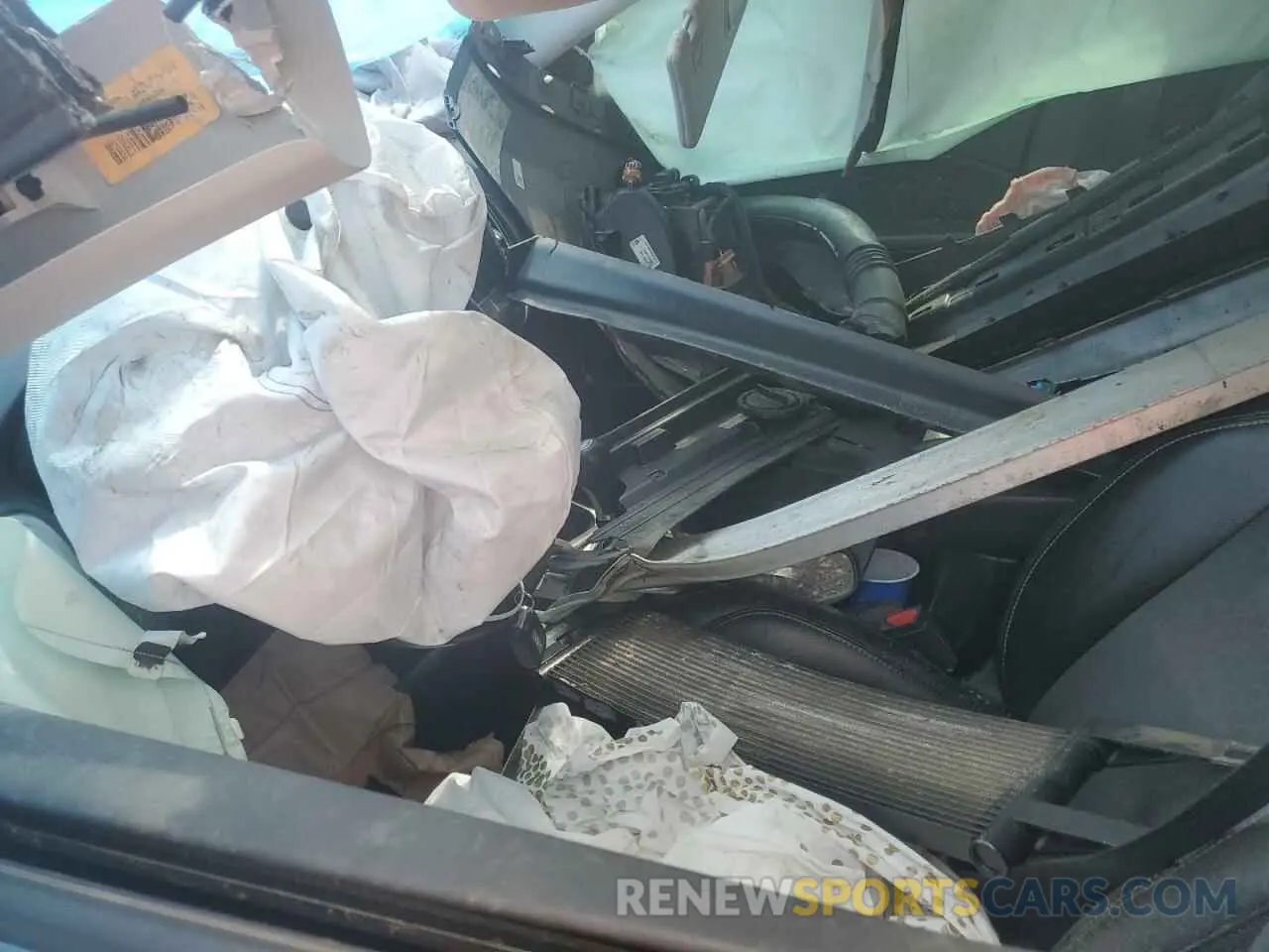 7 Photograph of a damaged car 3C4NJDBB5KT675311 JEEP COMPASS 2019