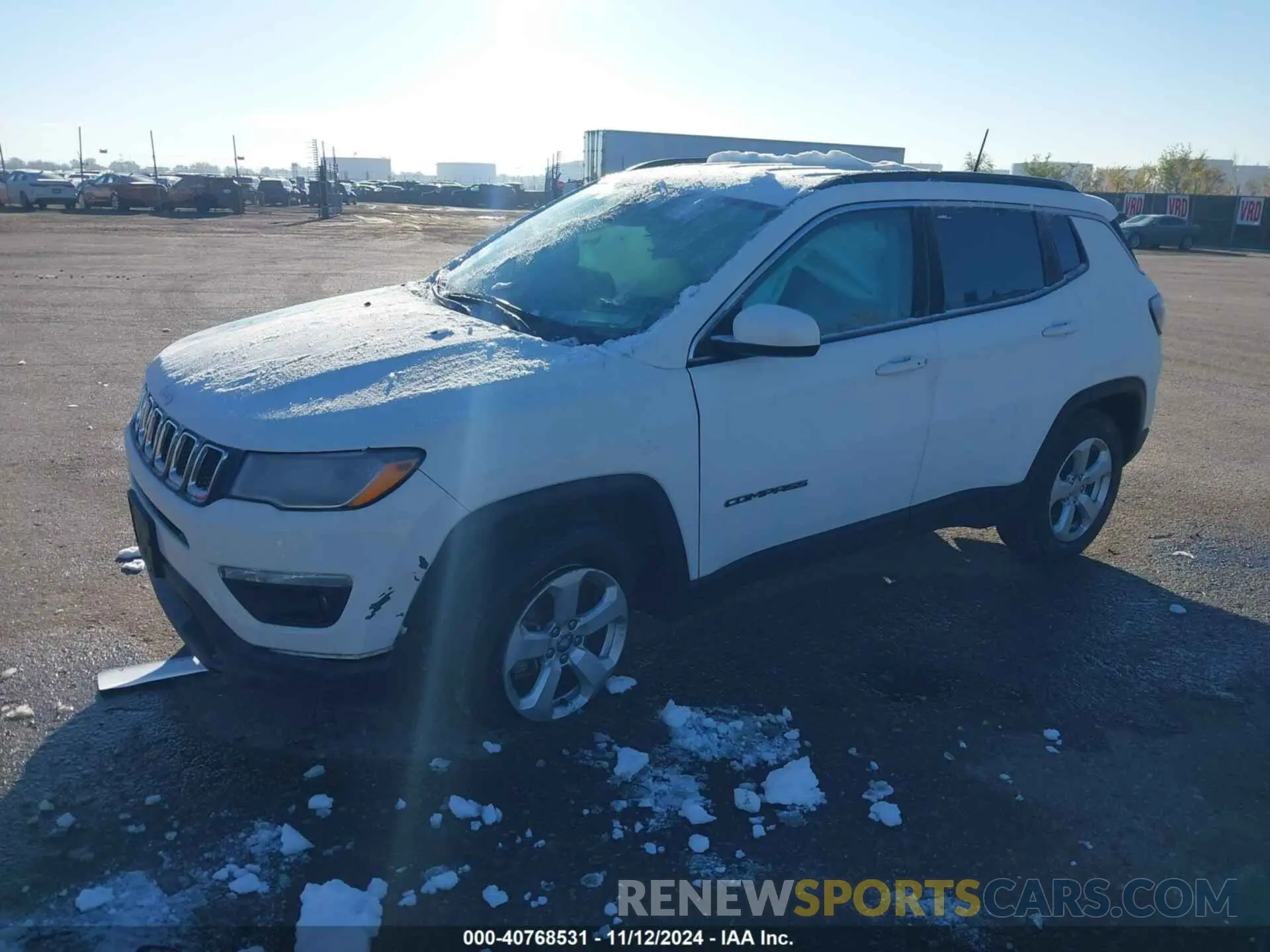 2 Photograph of a damaged car 3C4NJDBB5KT704564 JEEP COMPASS 2019