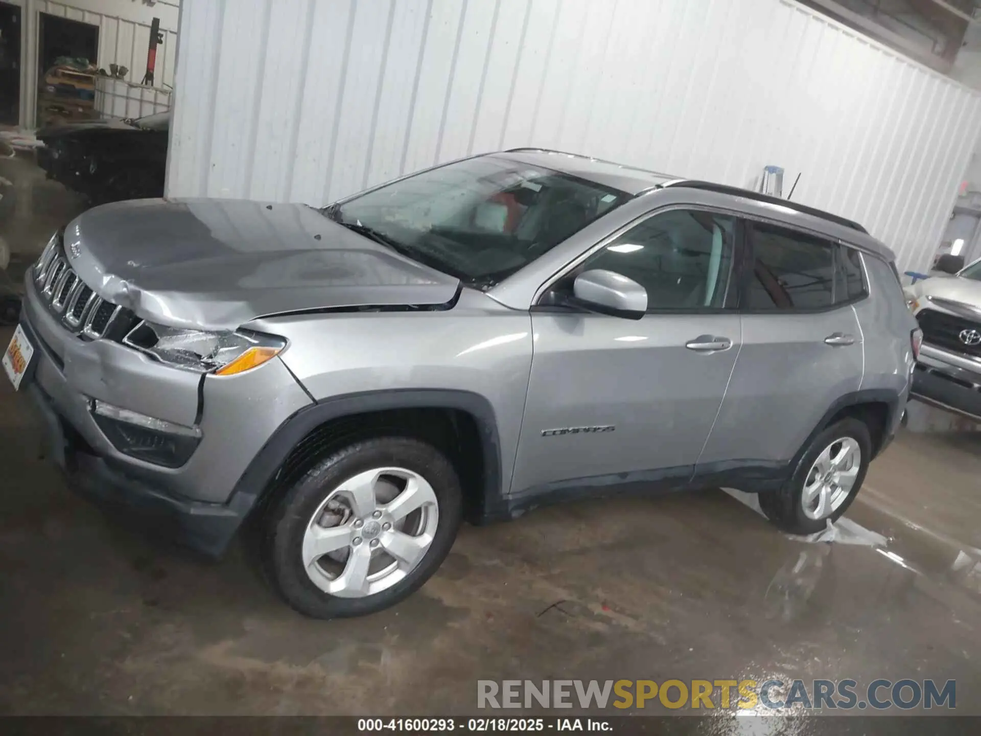 14 Фотография поврежденного автомобиля 3C4NJDBB5KT742005 JEEP COMPASS 2019