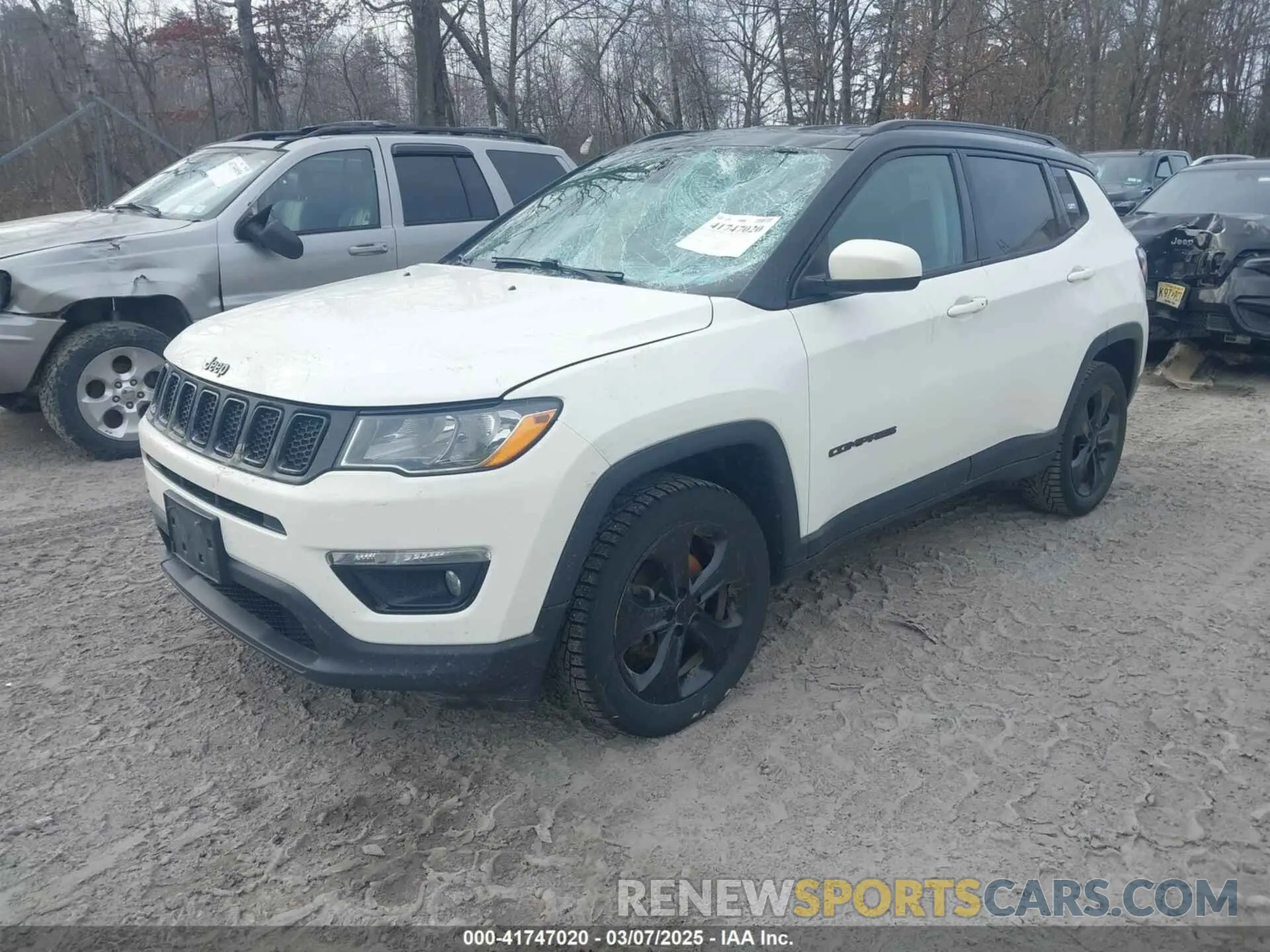2 Photograph of a damaged car 3C4NJDBB6KT593118 JEEP COMPASS 2019
