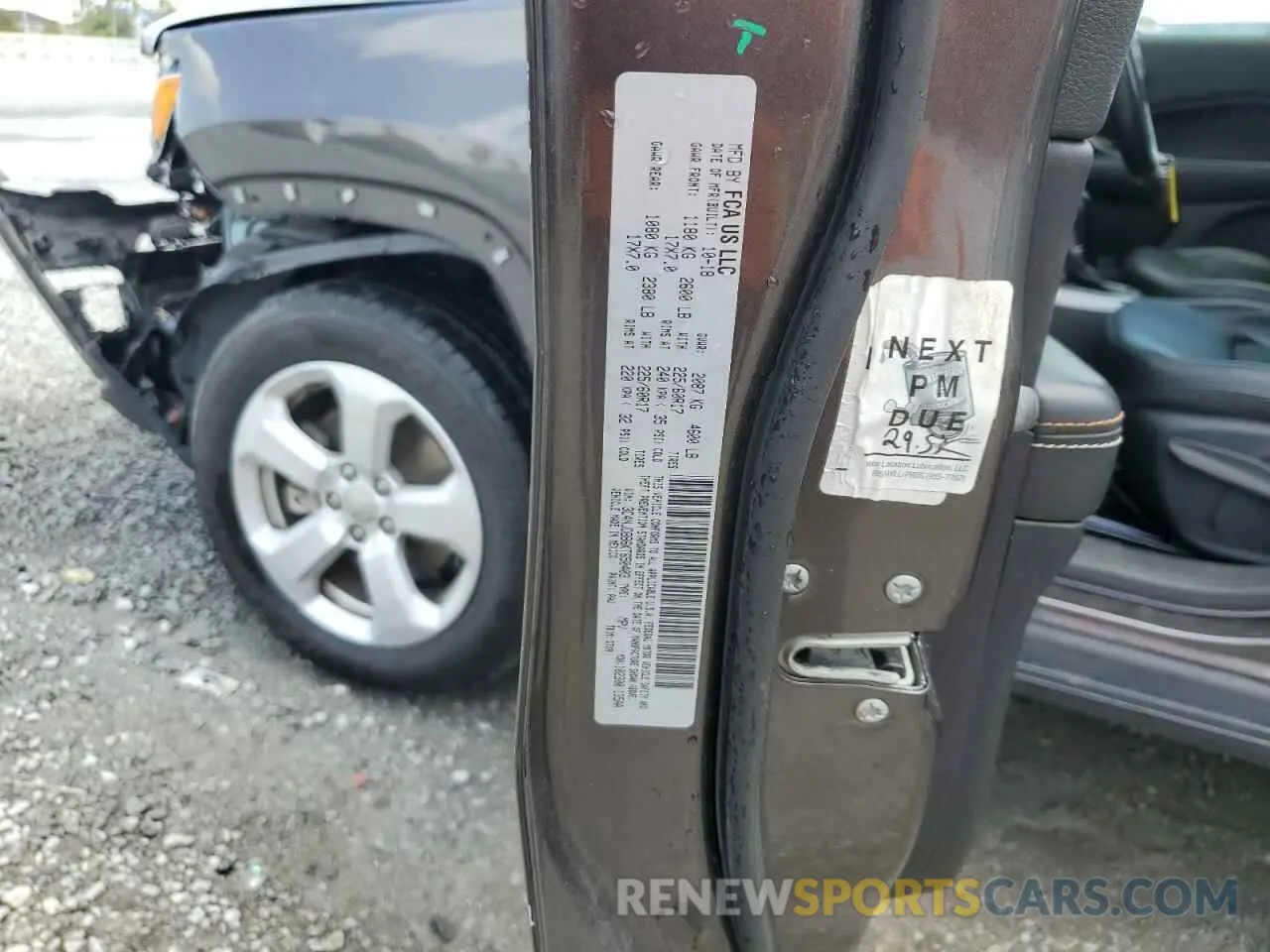 13 Photograph of a damaged car 3C4NJDBB6KT650403 JEEP COMPASS 2019