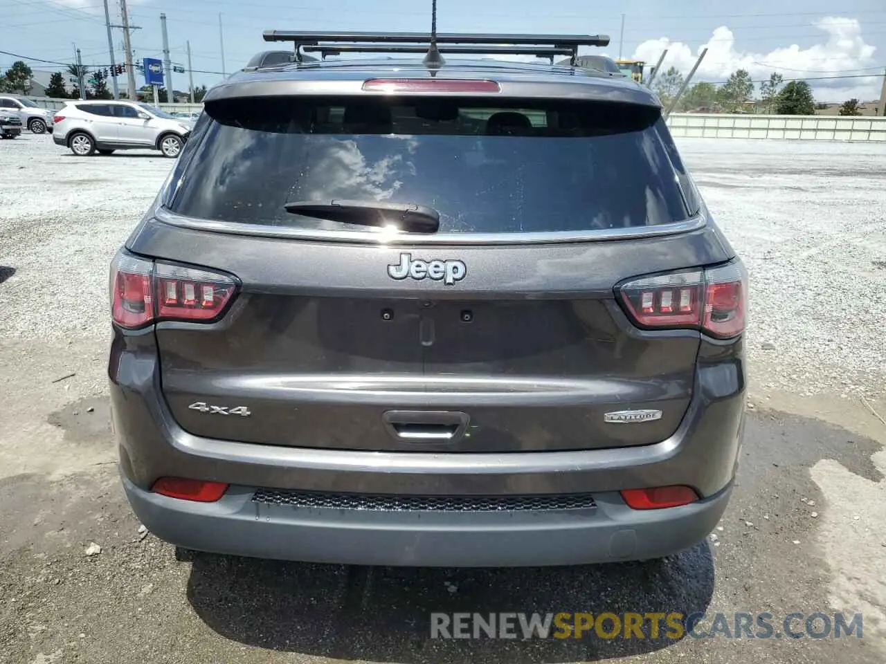 6 Photograph of a damaged car 3C4NJDBB6KT650403 JEEP COMPASS 2019