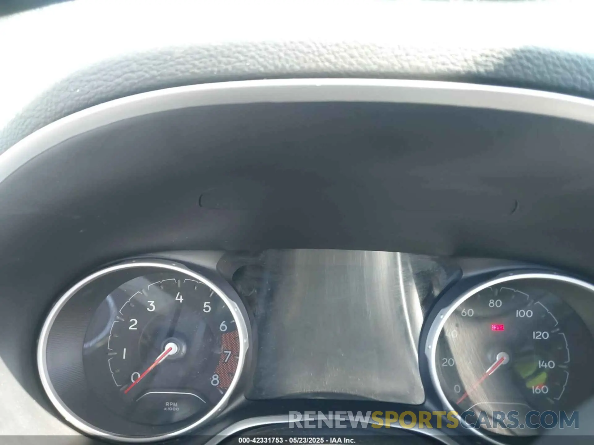 7 Фотография поврежденного автомобиля 3C4NJDBB6KT697110 JEEP COMPASS 2019