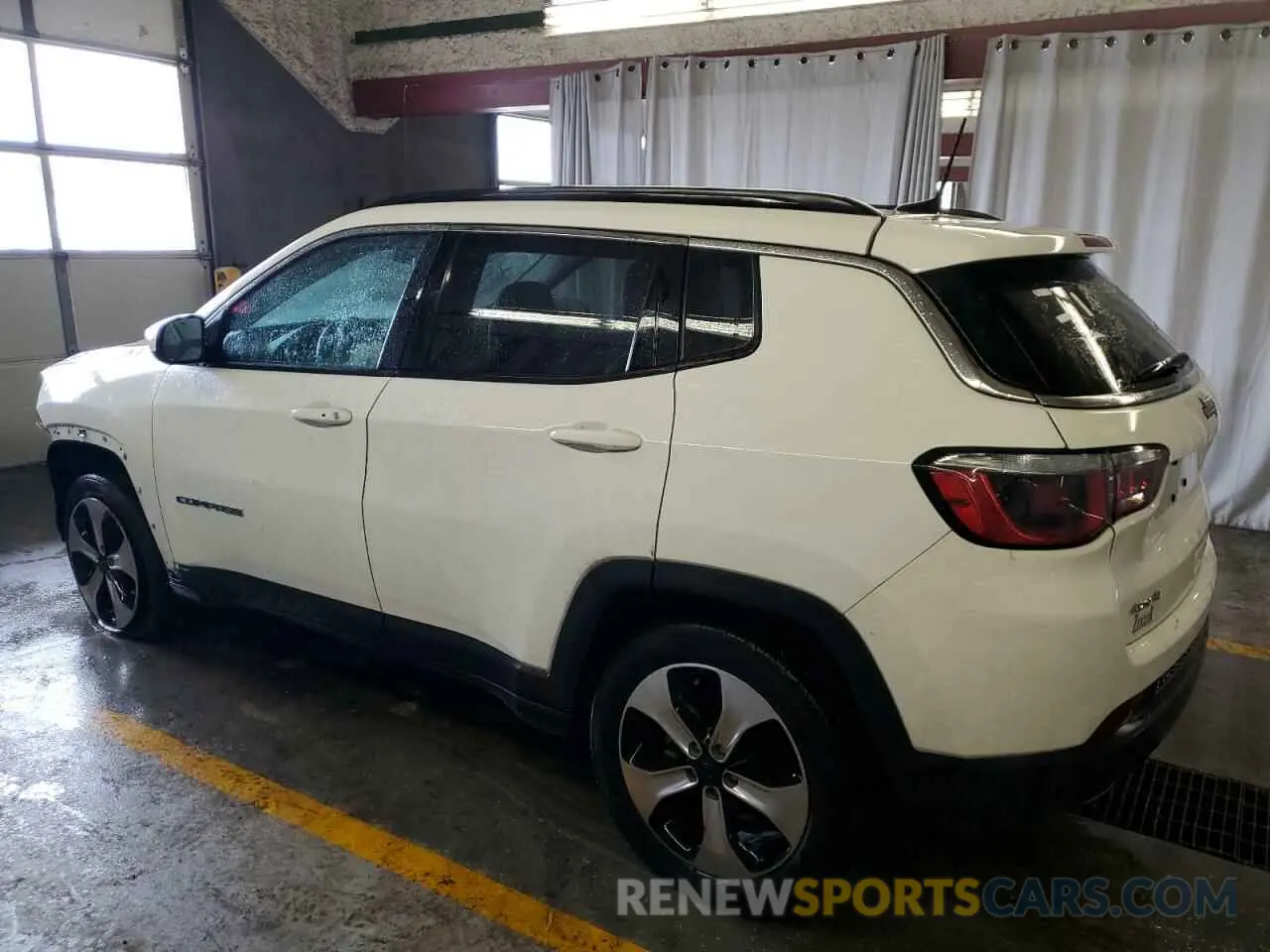 2 Фотография поврежденного автомобиля 3C4NJDBB6KT729375 JEEP COMPASS 2019