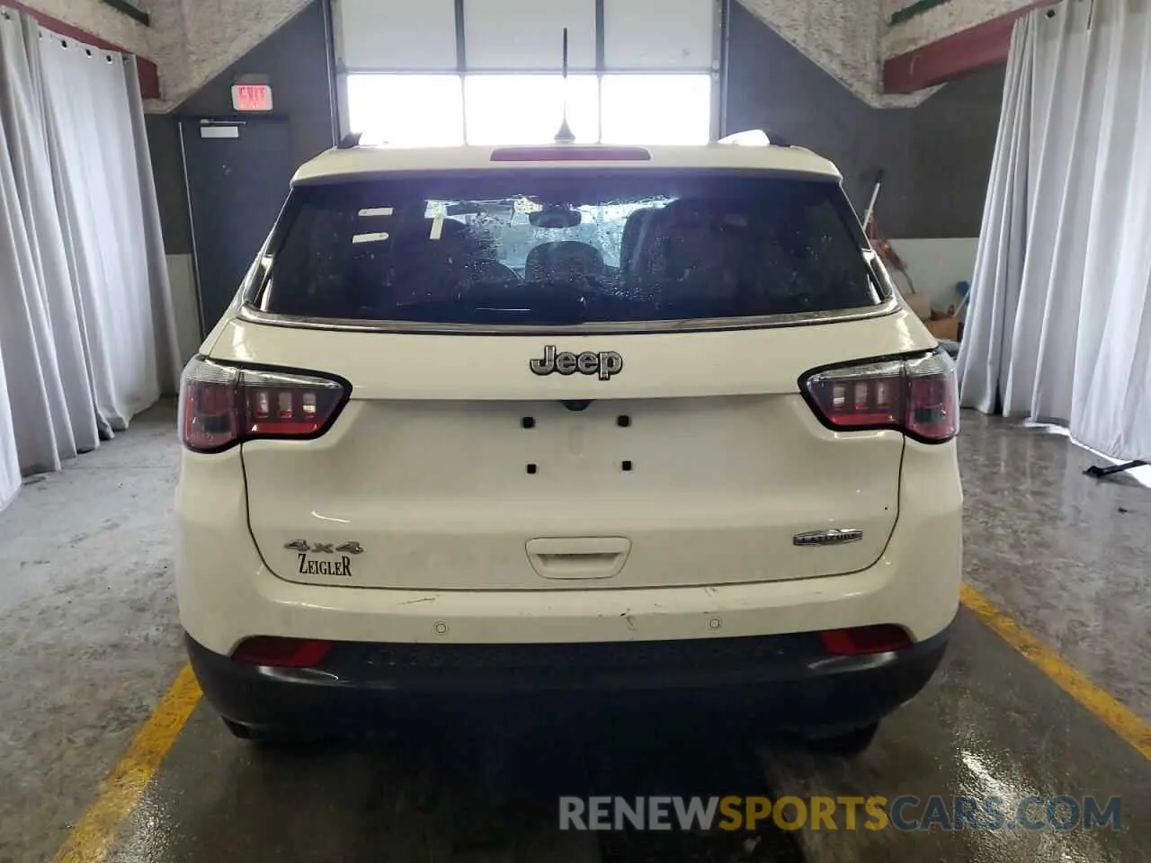 6 Фотография поврежденного автомобиля 3C4NJDBB6KT729375 JEEP COMPASS 2019