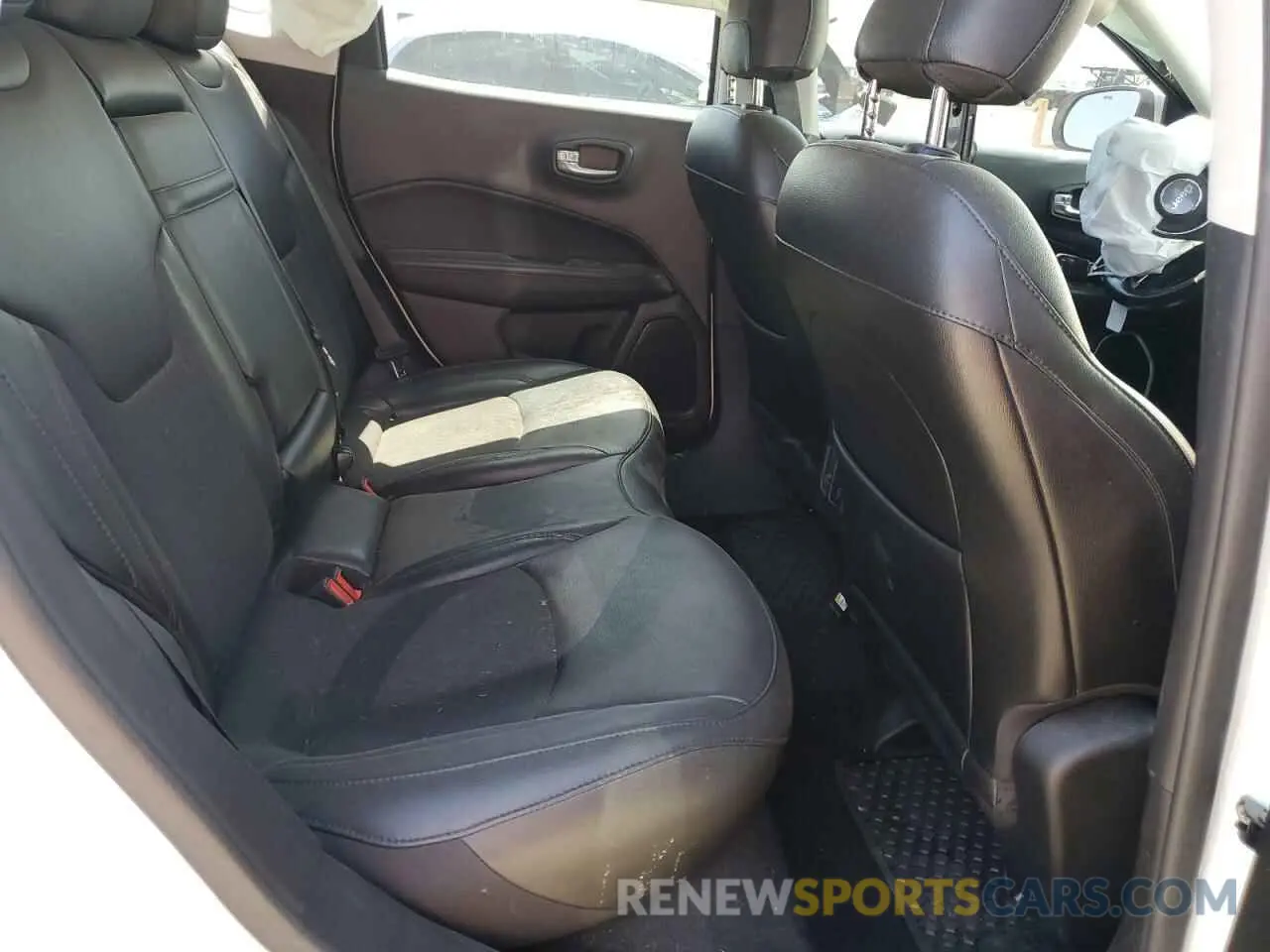 10 Фотография поврежденного автомобиля 3C4NJDBB6KT828486 JEEP COMPASS 2019