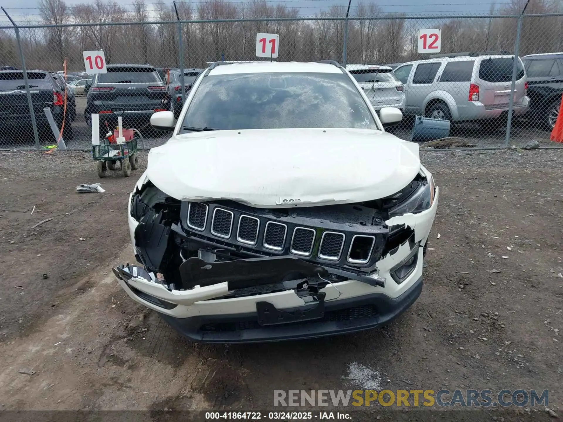 11 Photograph of a damaged car 3C4NJDBB6KT839035 JEEP COMPASS 2019