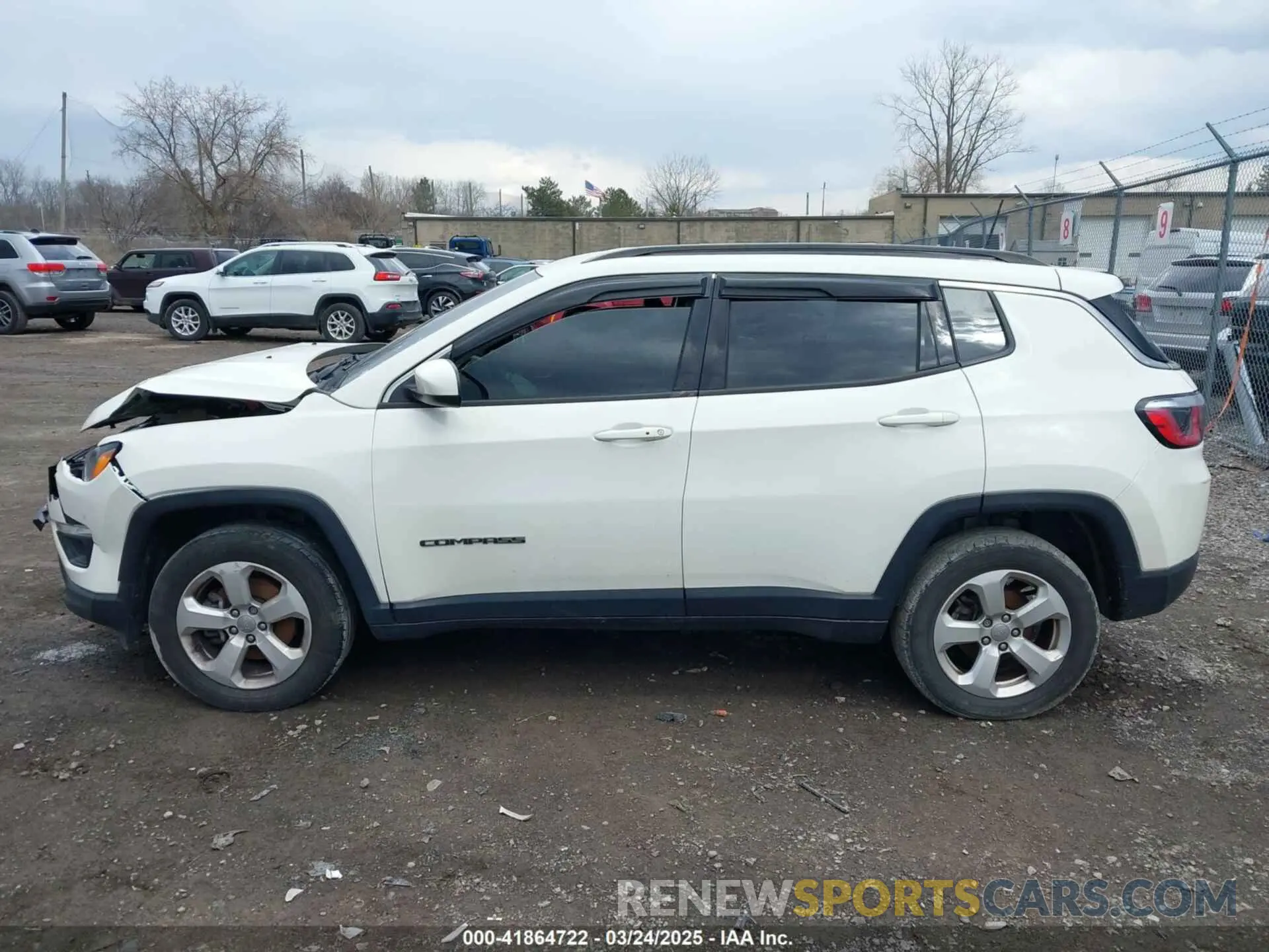 13 Photograph of a damaged car 3C4NJDBB6KT839035 JEEP COMPASS 2019