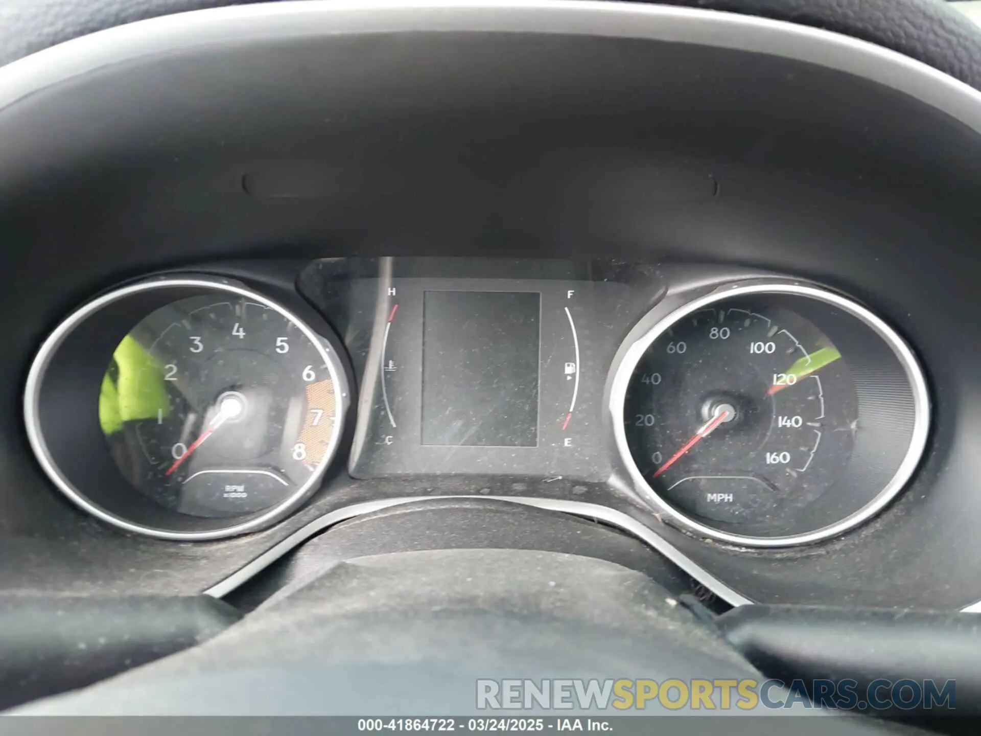 14 Photograph of a damaged car 3C4NJDBB6KT839035 JEEP COMPASS 2019