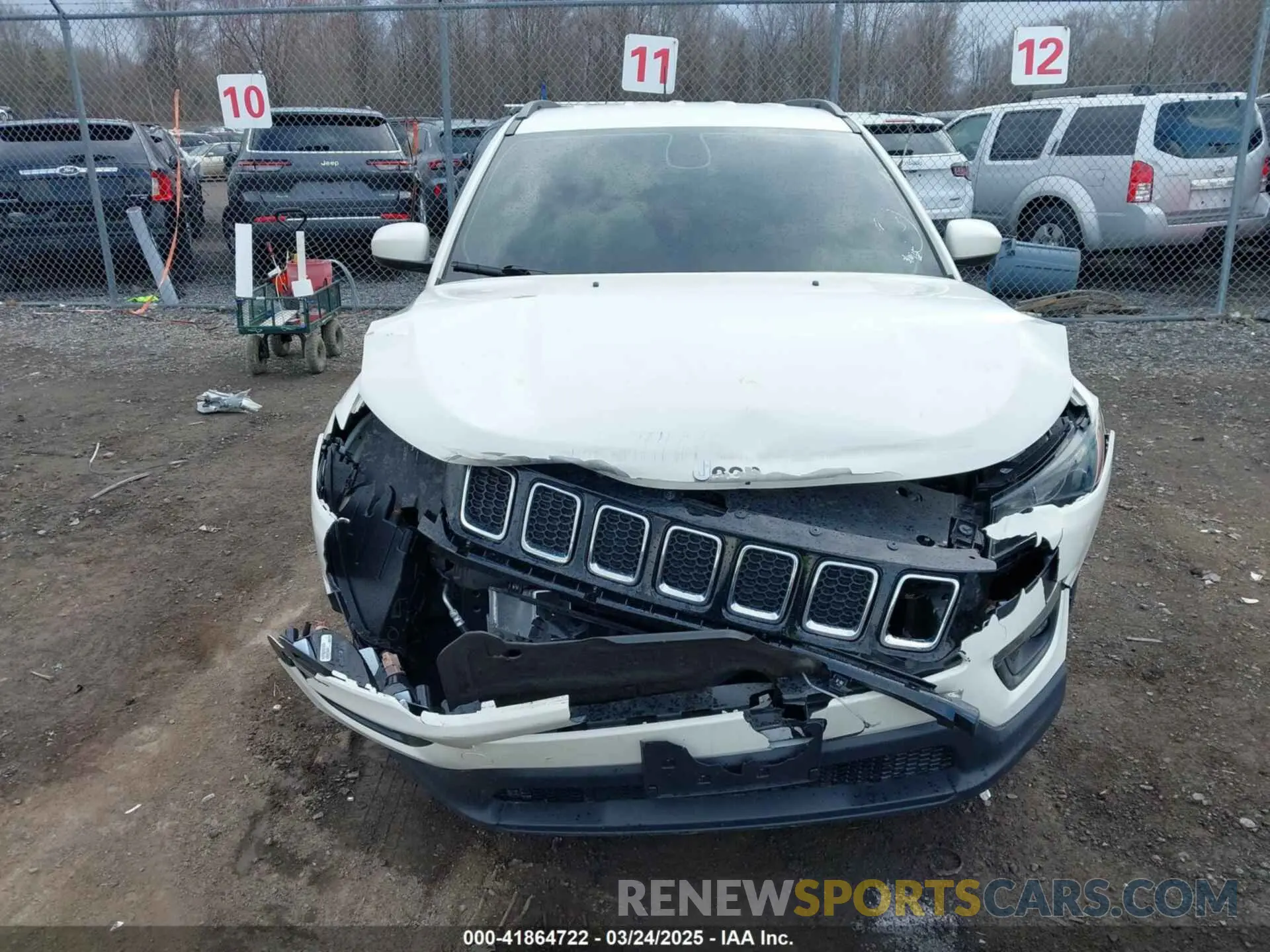 6 Photograph of a damaged car 3C4NJDBB6KT839035 JEEP COMPASS 2019