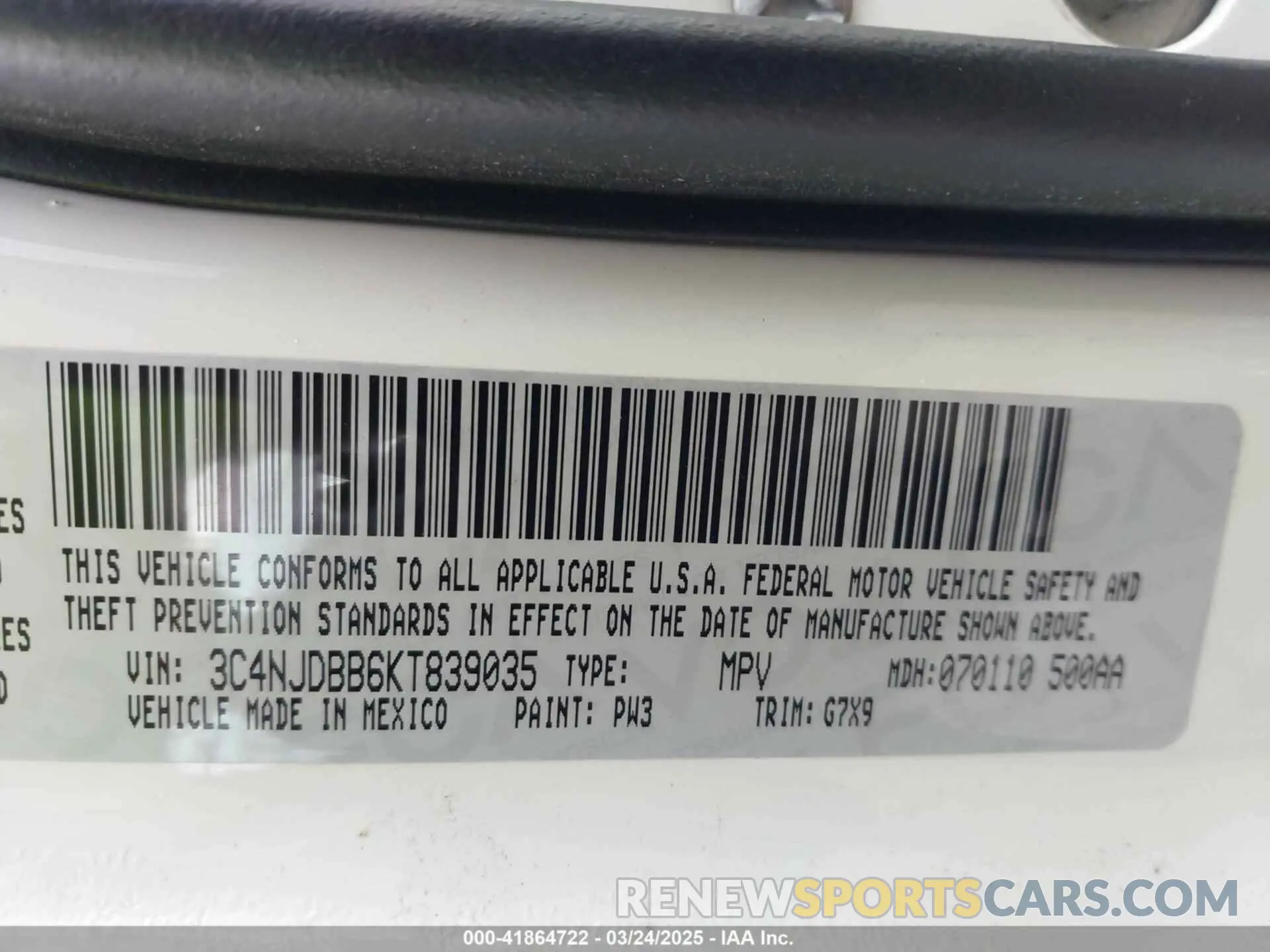 9 Photograph of a damaged car 3C4NJDBB6KT839035 JEEP COMPASS 2019