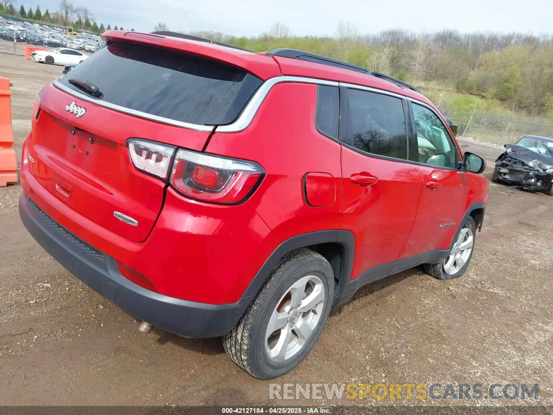 4 Photograph of a damaged car 3C4NJDBB6KT849953 JEEP COMPASS 2019