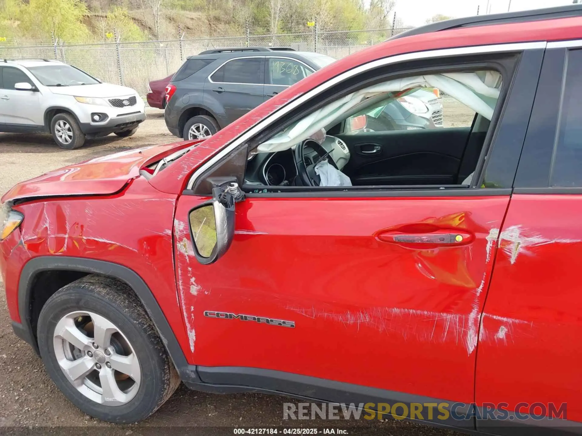 6 Photograph of a damaged car 3C4NJDBB6KT849953 JEEP COMPASS 2019