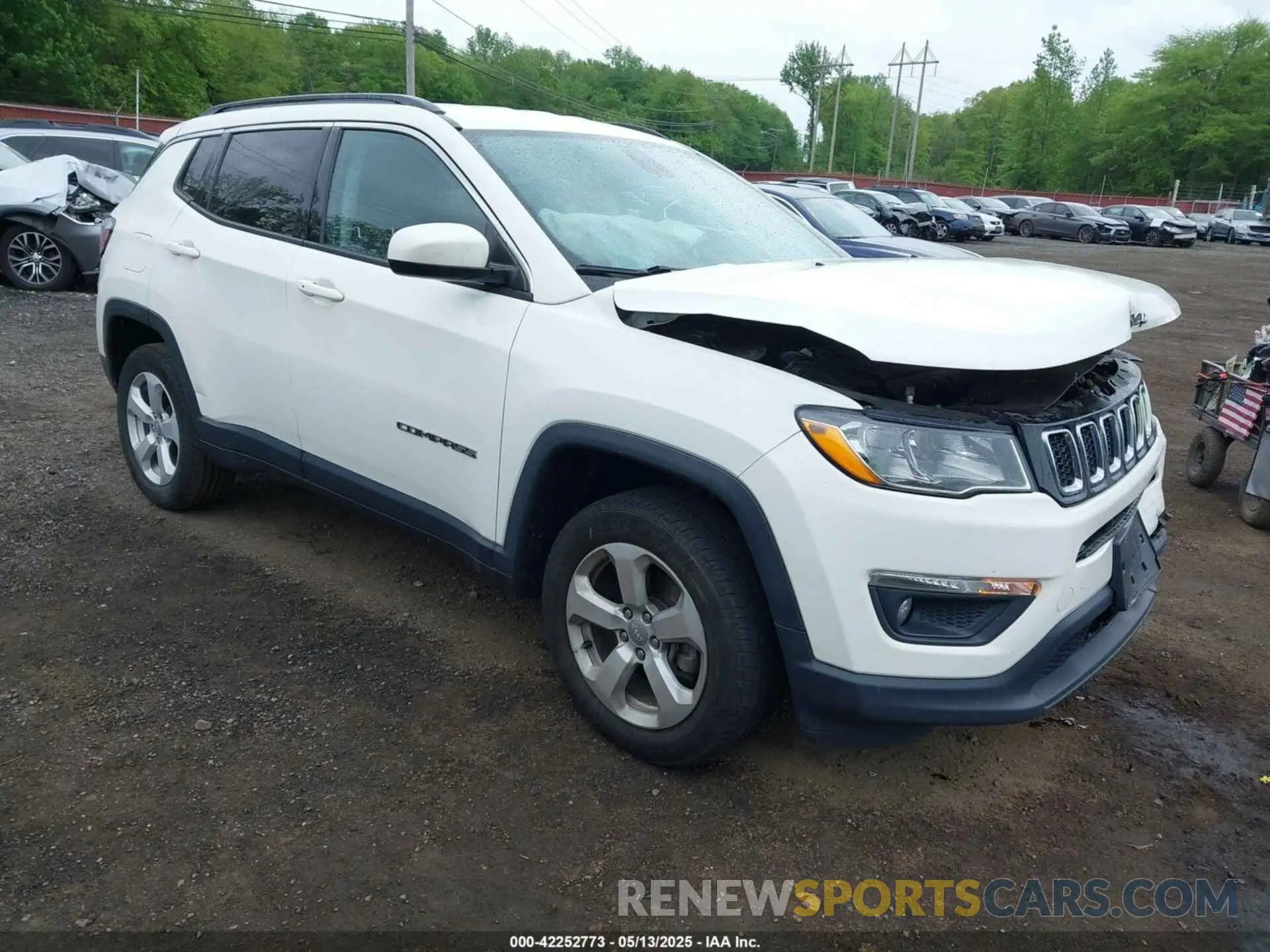 1 Photograph of a damaged car 3C4NJDBB7KT689257 JEEP COMPASS 2019