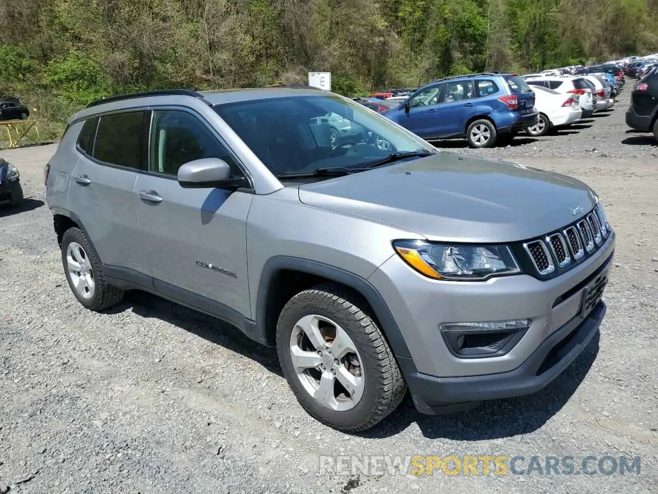 4 Фотография поврежденного автомобиля 3C4NJDBB7KT703433 JEEP COMPASS 2019