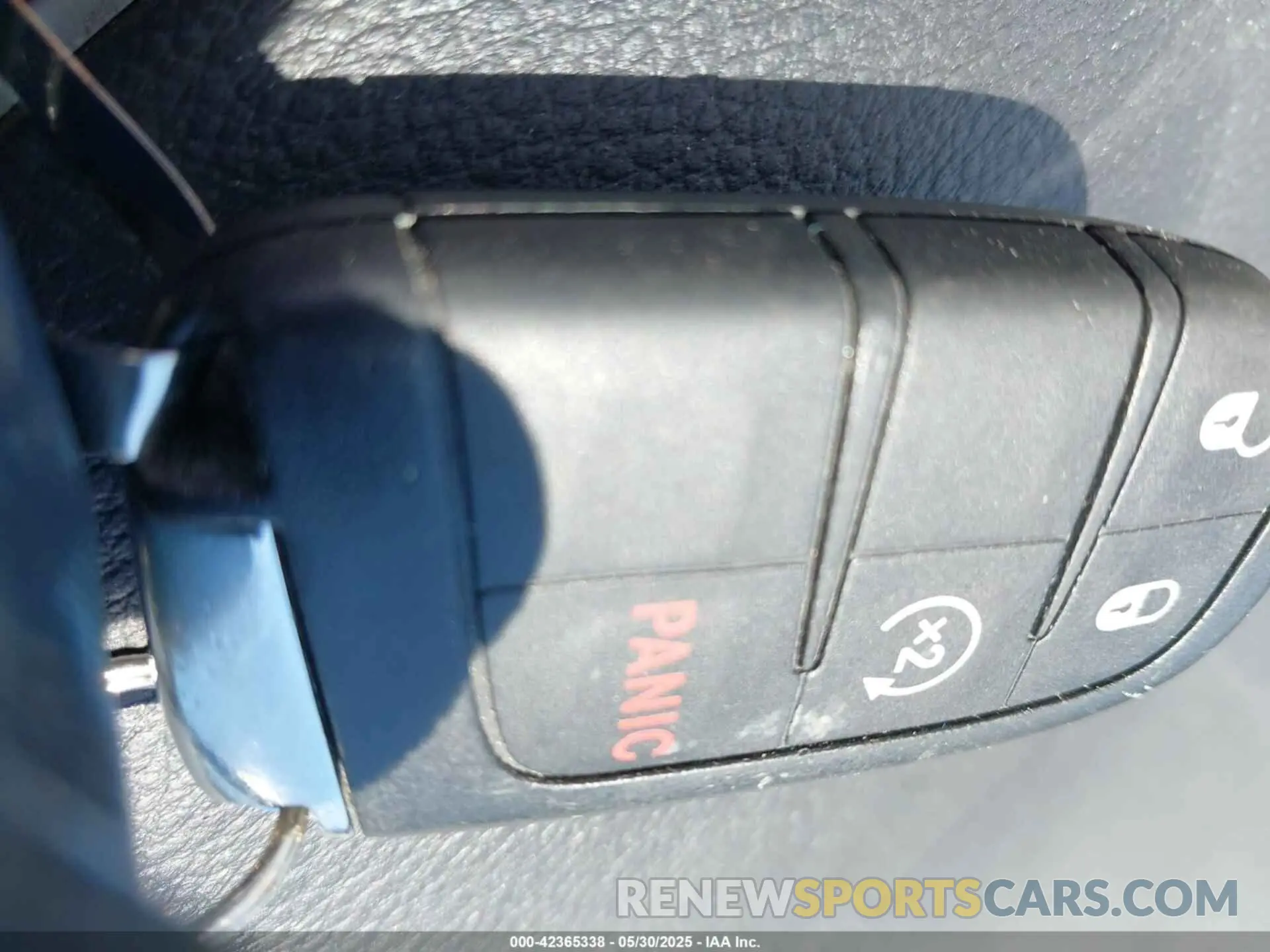 11 Photograph of a damaged car 3C4NJDBB7KT723889 JEEP COMPASS 2019