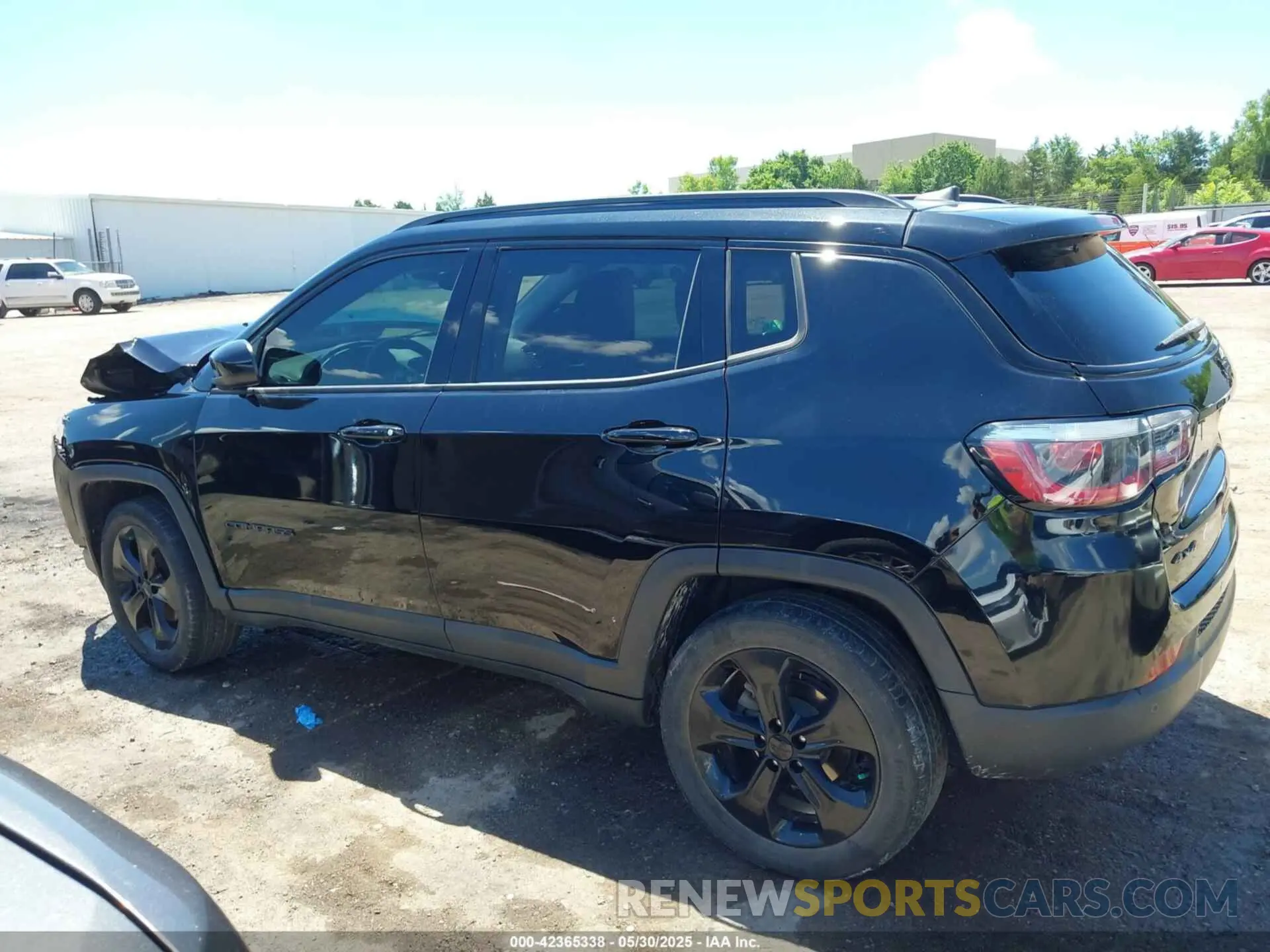 14 Photograph of a damaged car 3C4NJDBB7KT723889 JEEP COMPASS 2019