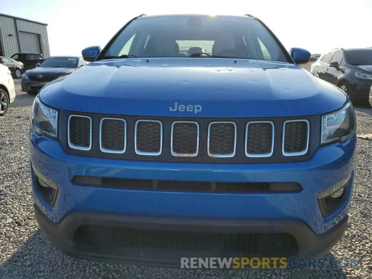 5 Photograph of a damaged car 3C4NJDBB8KT629097 JEEP COMPASS 2019