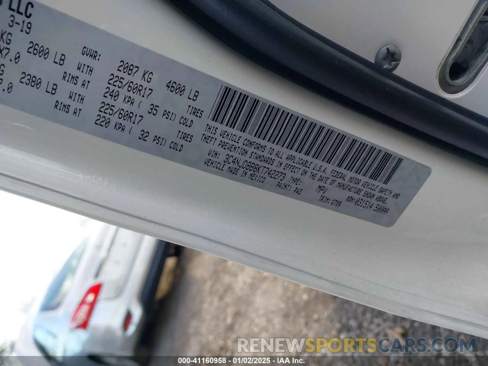 9 Photograph of a damaged car 3C4NJDBB8KT742273 JEEP COMPASS 2019