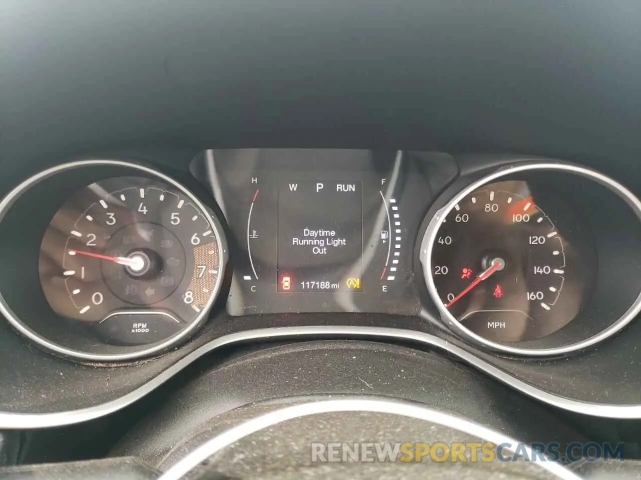 9 Photograph of a damaged car 3C4NJDBB8KT760837 JEEP COMPASS 2019