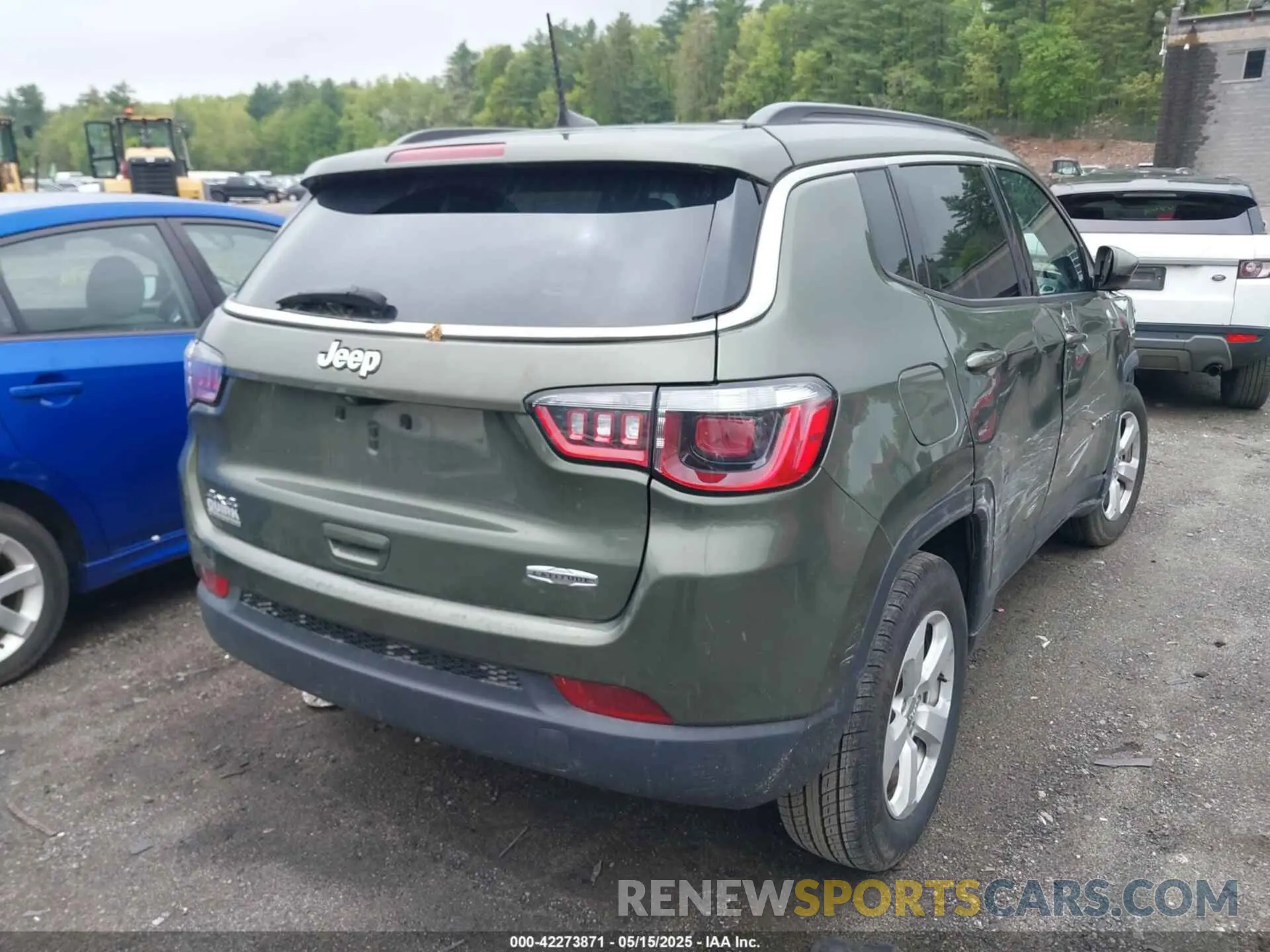 4 Фотография поврежденного автомобиля 3C4NJDBB8KT828747 JEEP COMPASS 2019