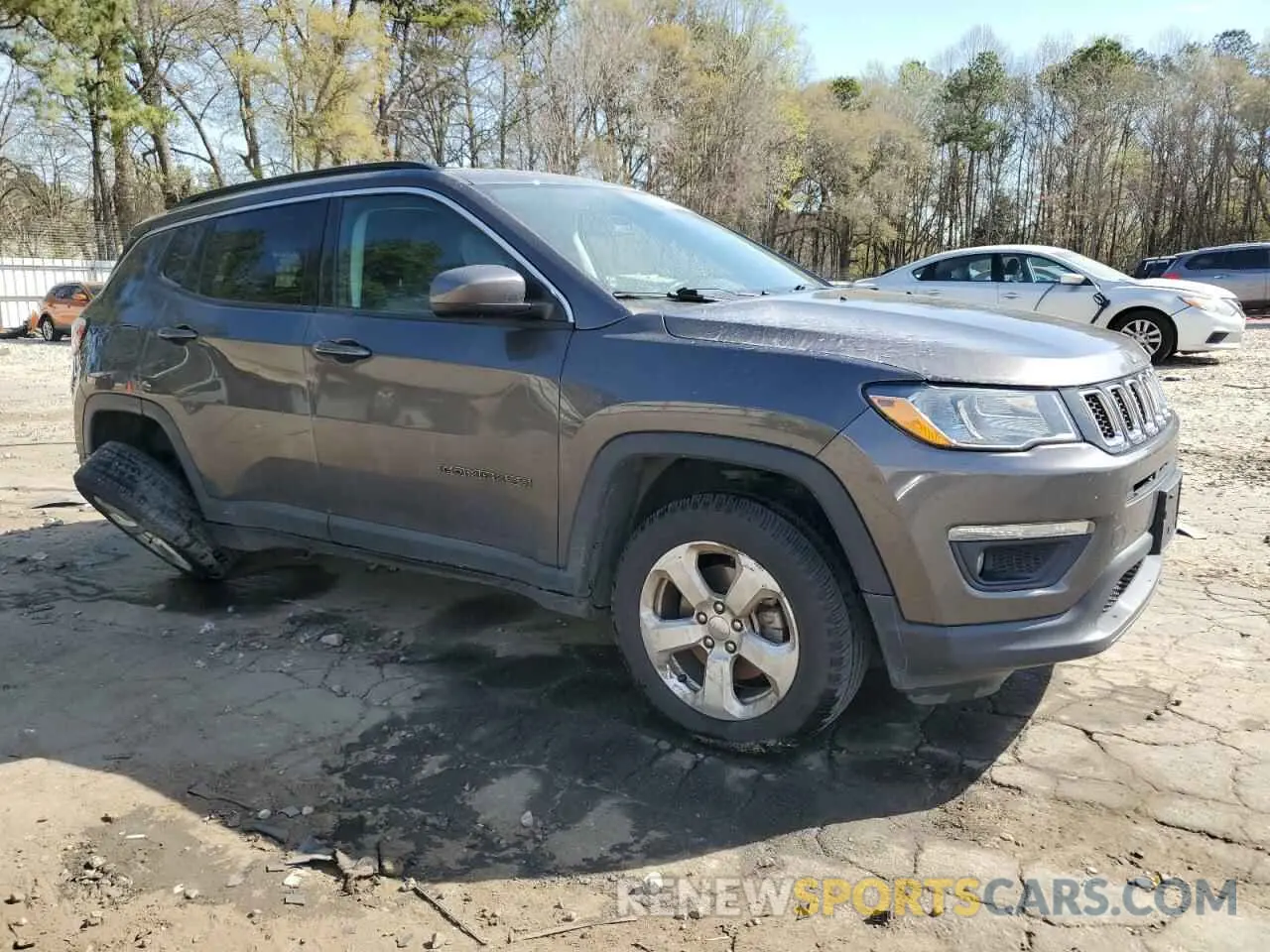 4 Фотография поврежденного автомобиля 3C4NJDBB8KT836234 JEEP COMPASS 2019