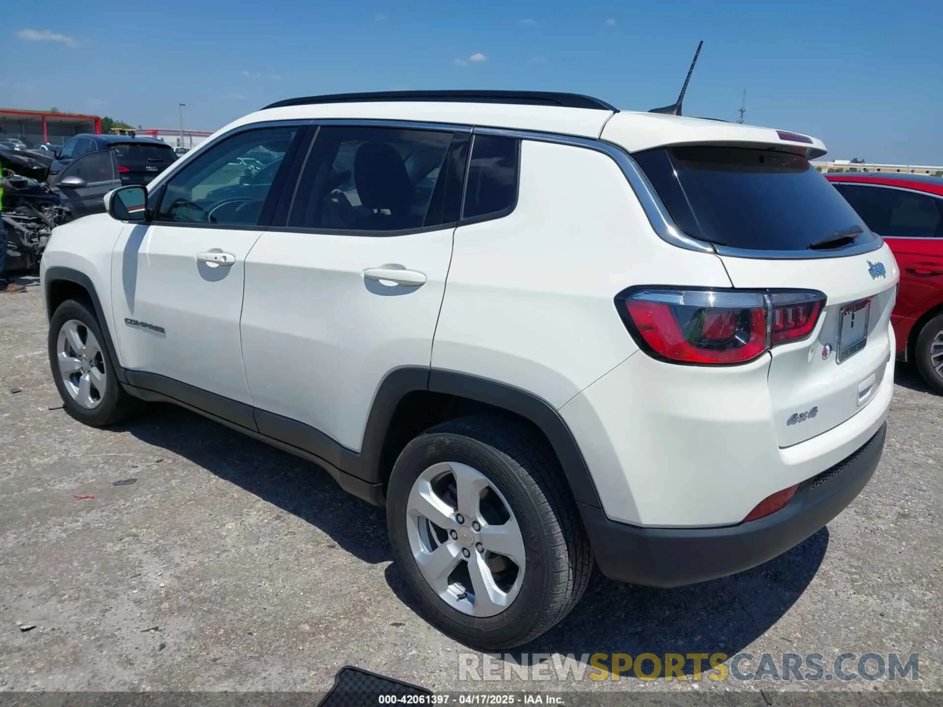 3 Фотография поврежденного автомобиля 3C4NJDBB8KT847766 JEEP COMPASS 2019
