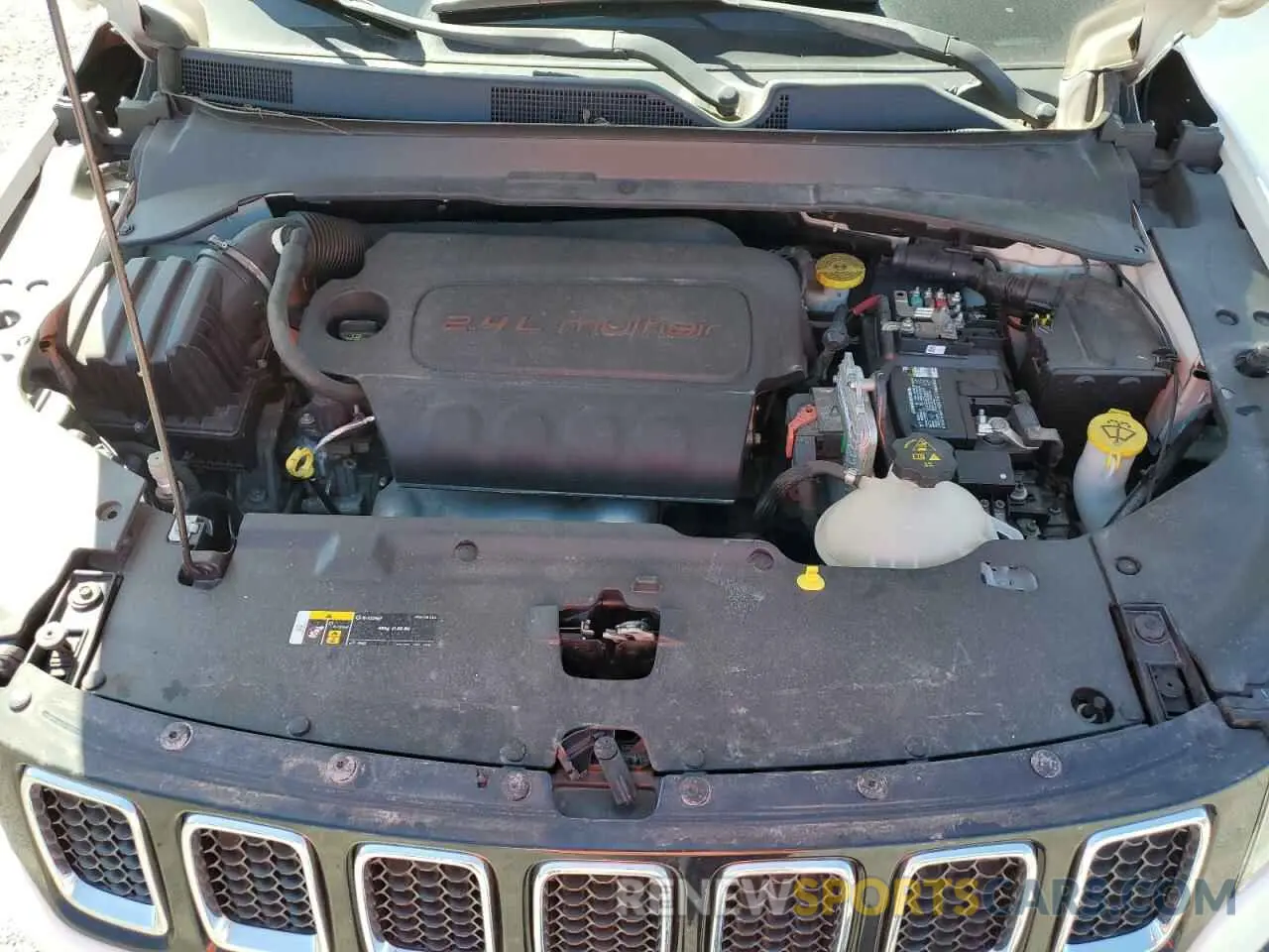 12 Фотография поврежденного автомобиля 3C4NJDBB9KT601020 JEEP COMPASS 2019