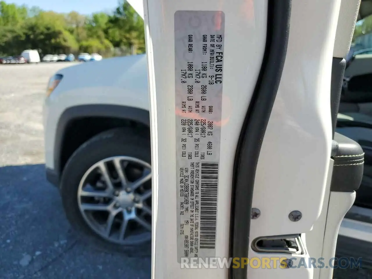 13 Фотография поврежденного автомобиля 3C4NJDBB9KT601020 JEEP COMPASS 2019