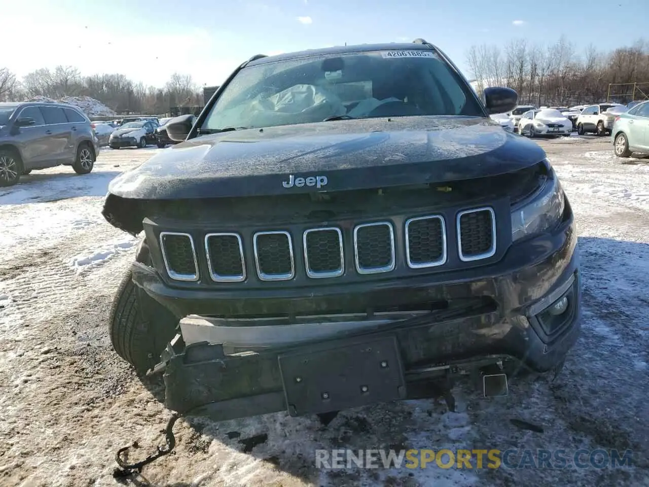5 Фотография поврежденного автомобиля 3C4NJDBB9KT850773 JEEP COMPASS 2019