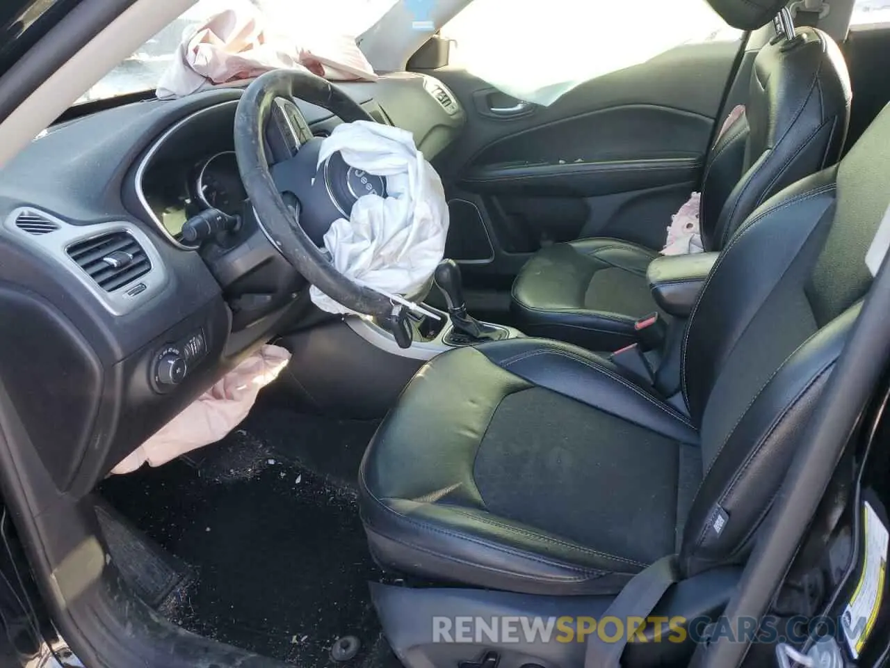 7 Фотография поврежденного автомобиля 3C4NJDBB9KT850773 JEEP COMPASS 2019