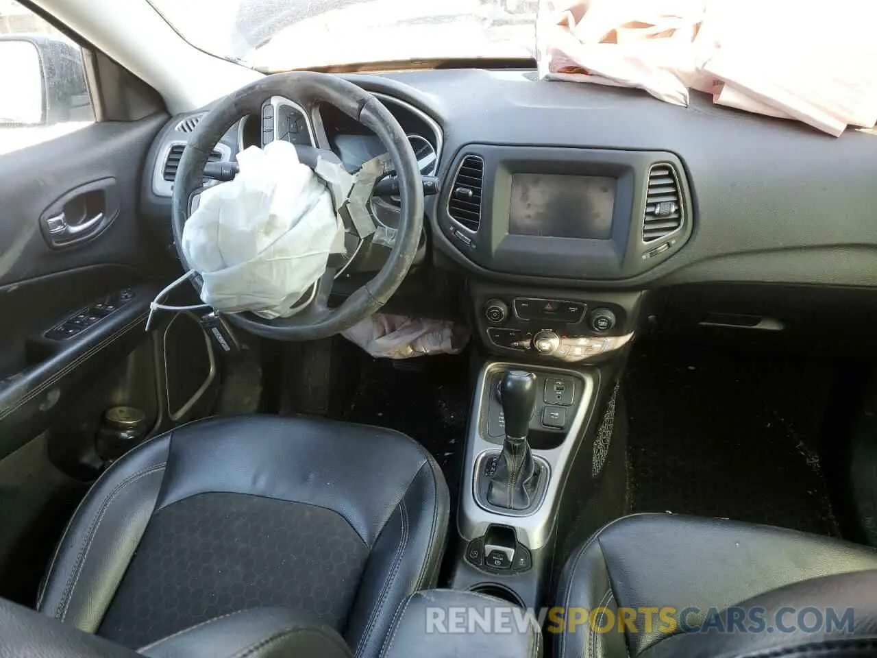8 Фотография поврежденного автомобиля 3C4NJDBB9KT850773 JEEP COMPASS 2019